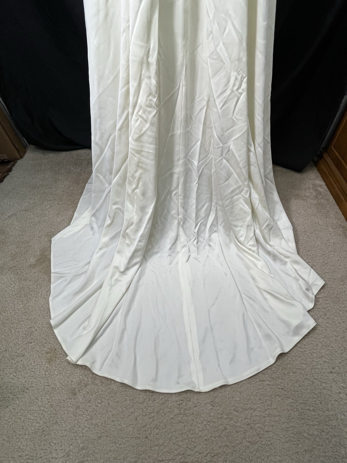 1960s Vintage Handmade Wedding Dress Train Pearls XS Metal Zipper W/ Headband