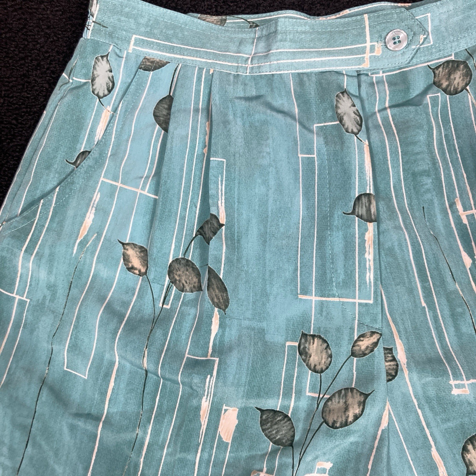 Shorts Tropical womens vtg Lily’s of Beverly Hills 14 Teal Green Leaf AOP lilys