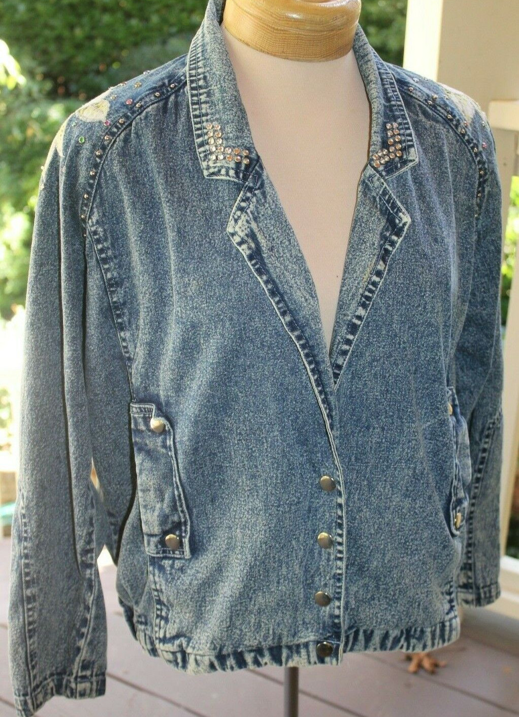 Vintage Denim 1980s Studded ladies M Jean Jacket floral bedazzle blue 90s floral