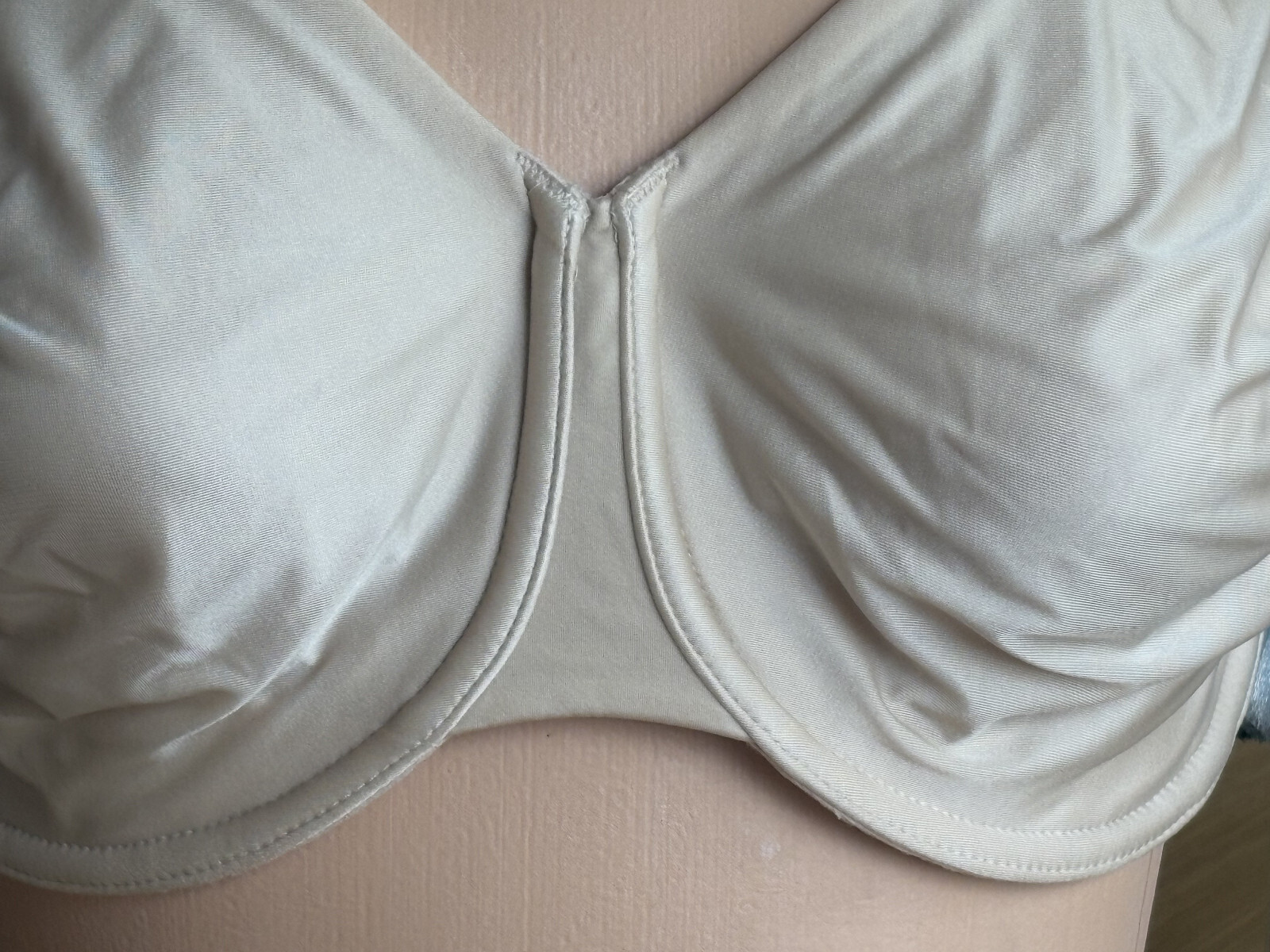 525 WACOAL 36G Ivory Nude INSPIRATION Molded Cup Underwire Bra #855187