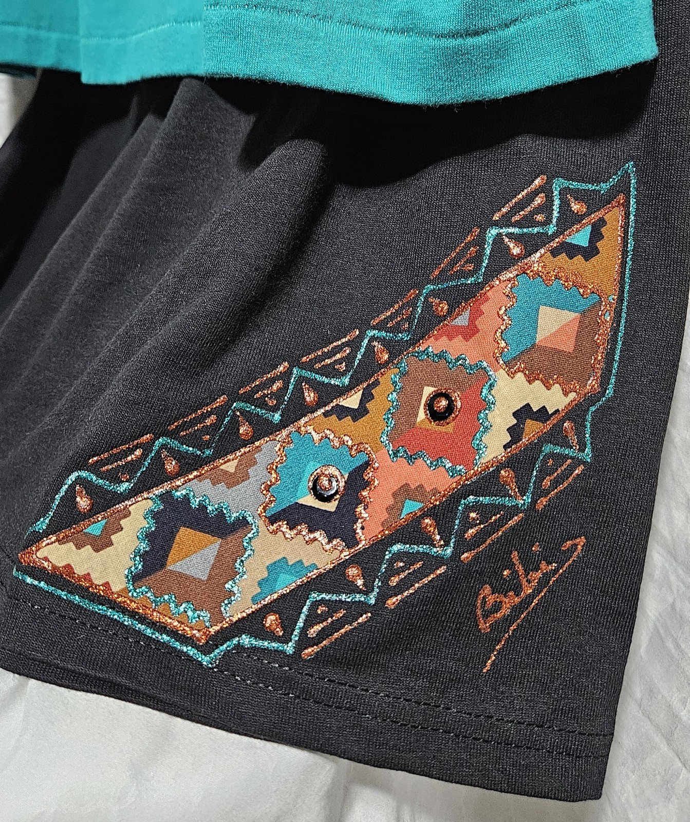 Vintage Womens Southwestern Mosaic Design Single Stitch T-Shirt & Shorts Outfit
