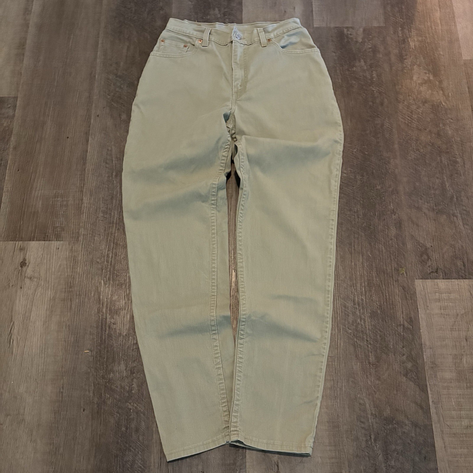 Vintage 1990s Levi’s 550 Women’s Jeans NOS (28×30 in)