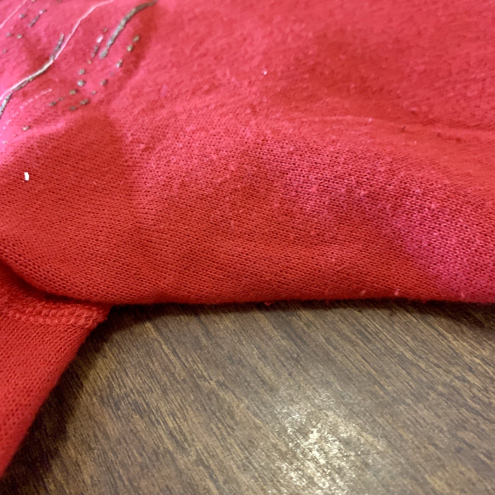 Vintage Valentine’s Day Red Sweatshirt with painted hearts gold paint spatter L