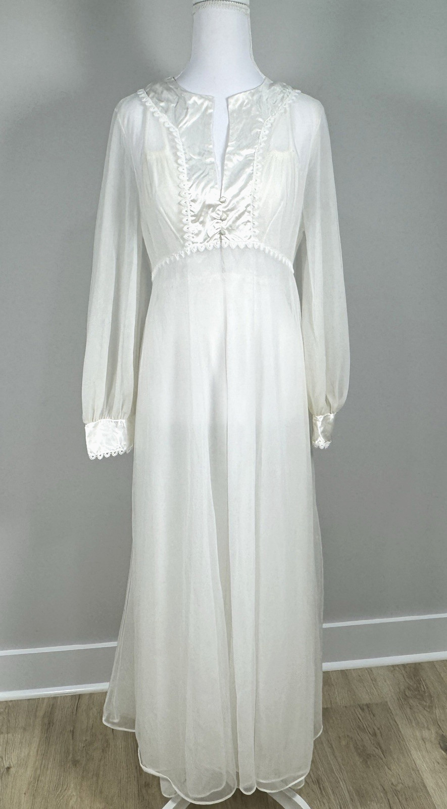 Vintage I Do Union Made Nylon Peignoir Set Ivory Robe Nightgown Bridal Boudoir M