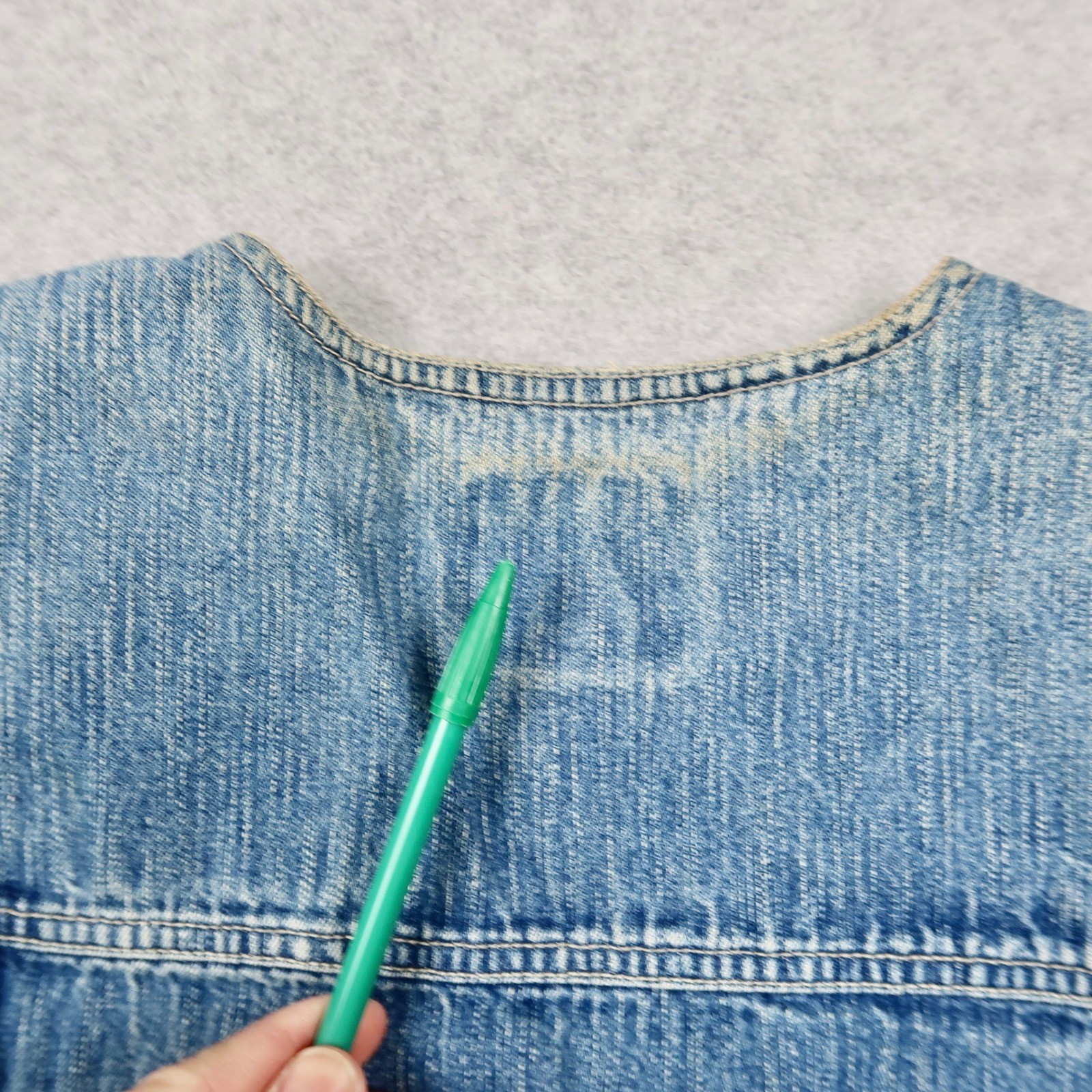 Vintage St Johns Bay Women M Medium Denim Vest Blue Cotton Button Front Workwear