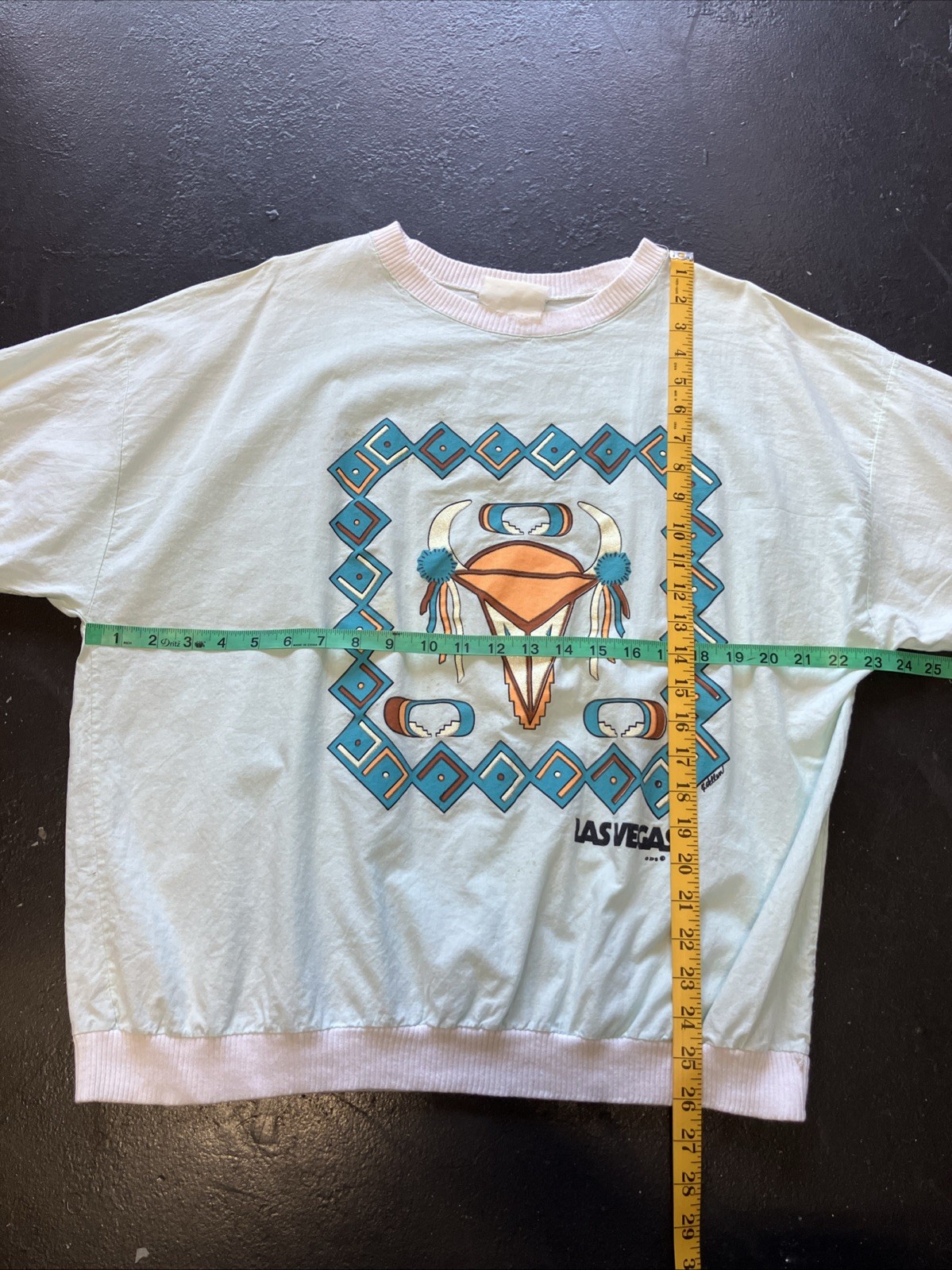 Vintage 80s Las Vegas Windbreaker T-Shirt Southwest Bull Skull Graphic XL