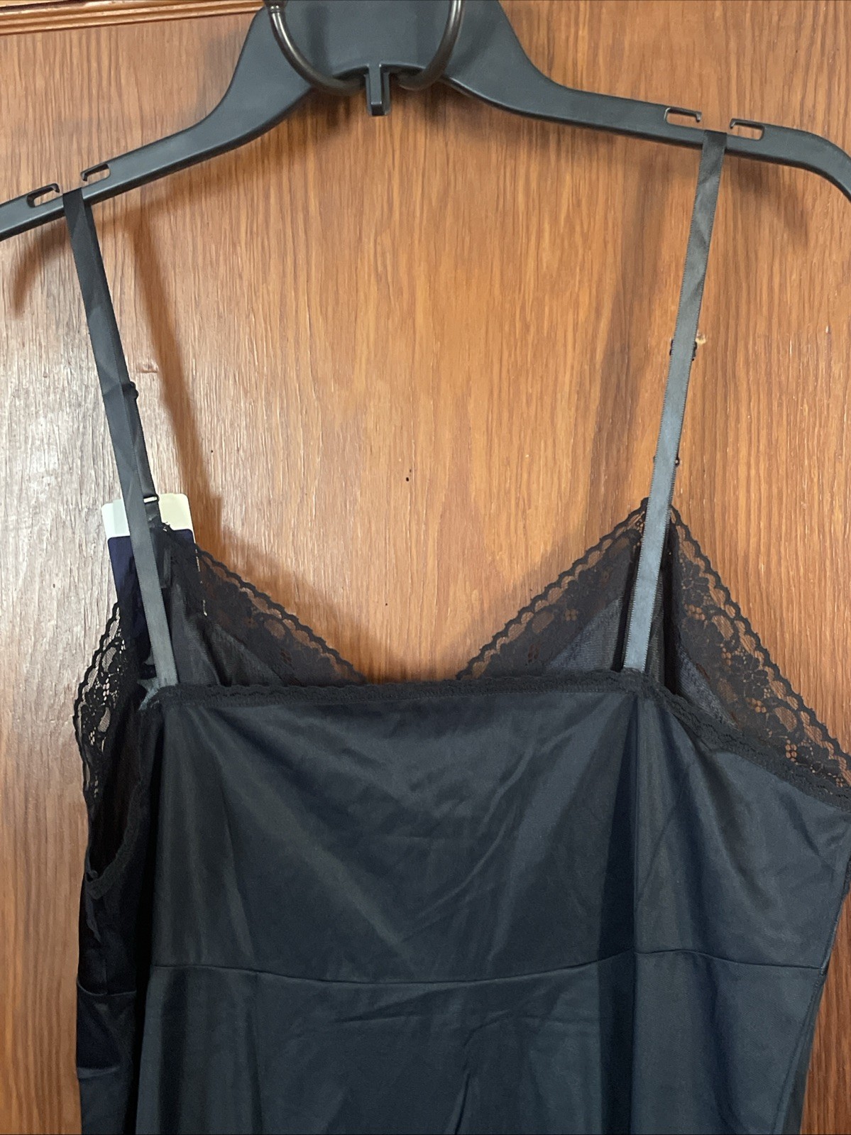 New Vintage Vanity Fair Rosette Lace Full Slip – 10-103 Black