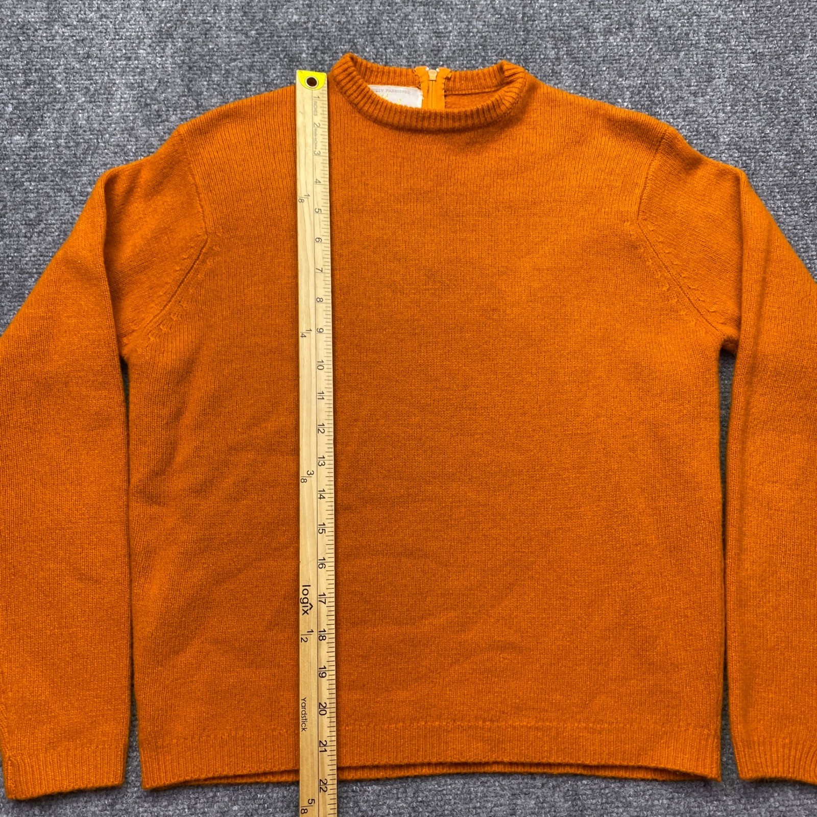 Vintage Tami Lambswool Sweater Burnt Orange Back Zip Crewneck Hong Kong Grunge