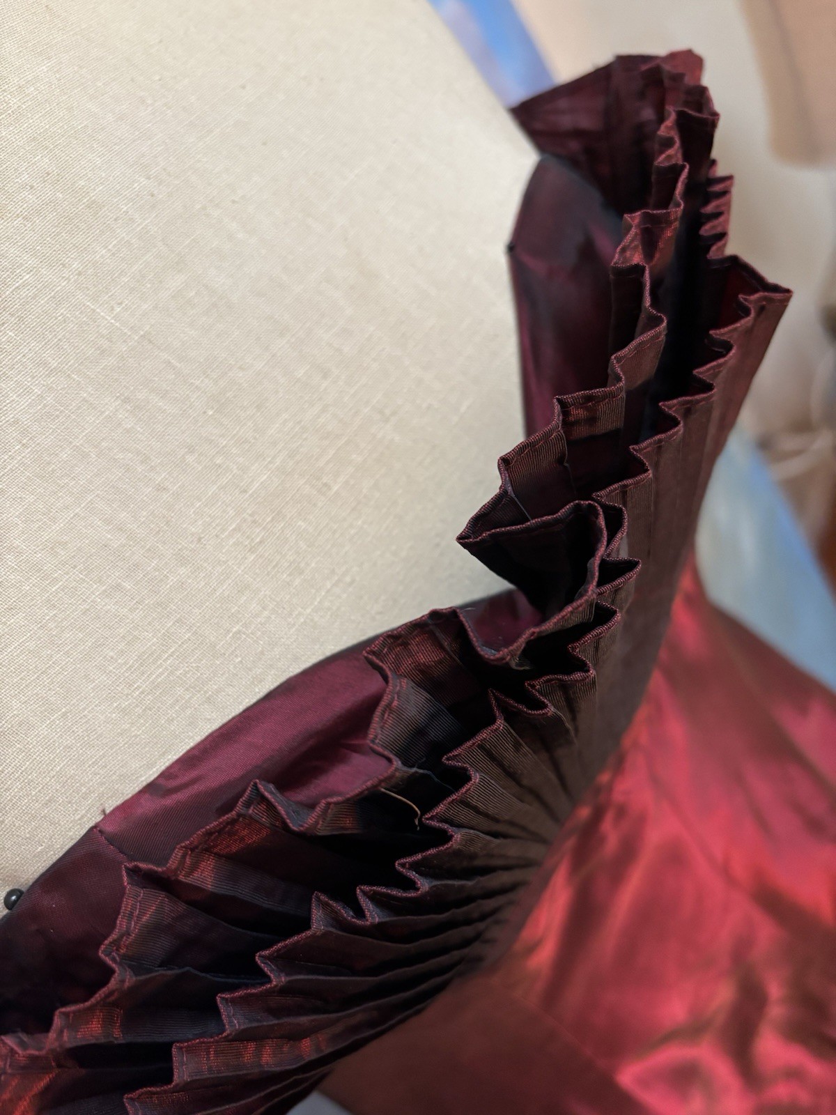 Vtg Victor Costa Boutique Strapless Burgundy Taffeta Red Ball Gown Size 6/M