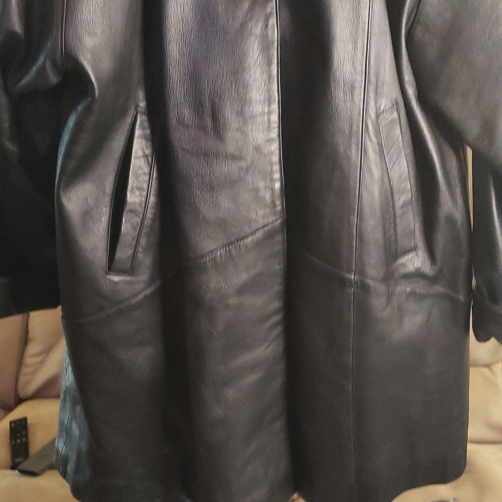 Hillary Paige Vintage 80’s 90’s Leather Trench Coat Ladies Medium Petite