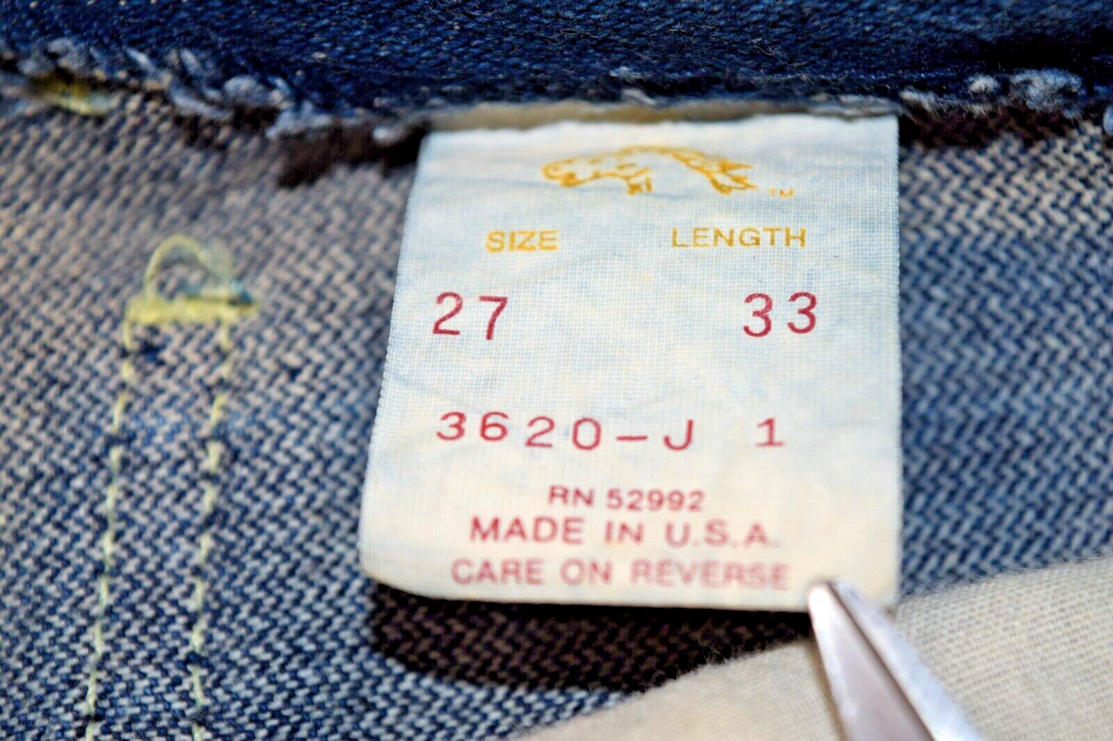 Vintage Jordache Jeans Horsehead Size 26 x 31 70s Indigo White Stitch High Waist
