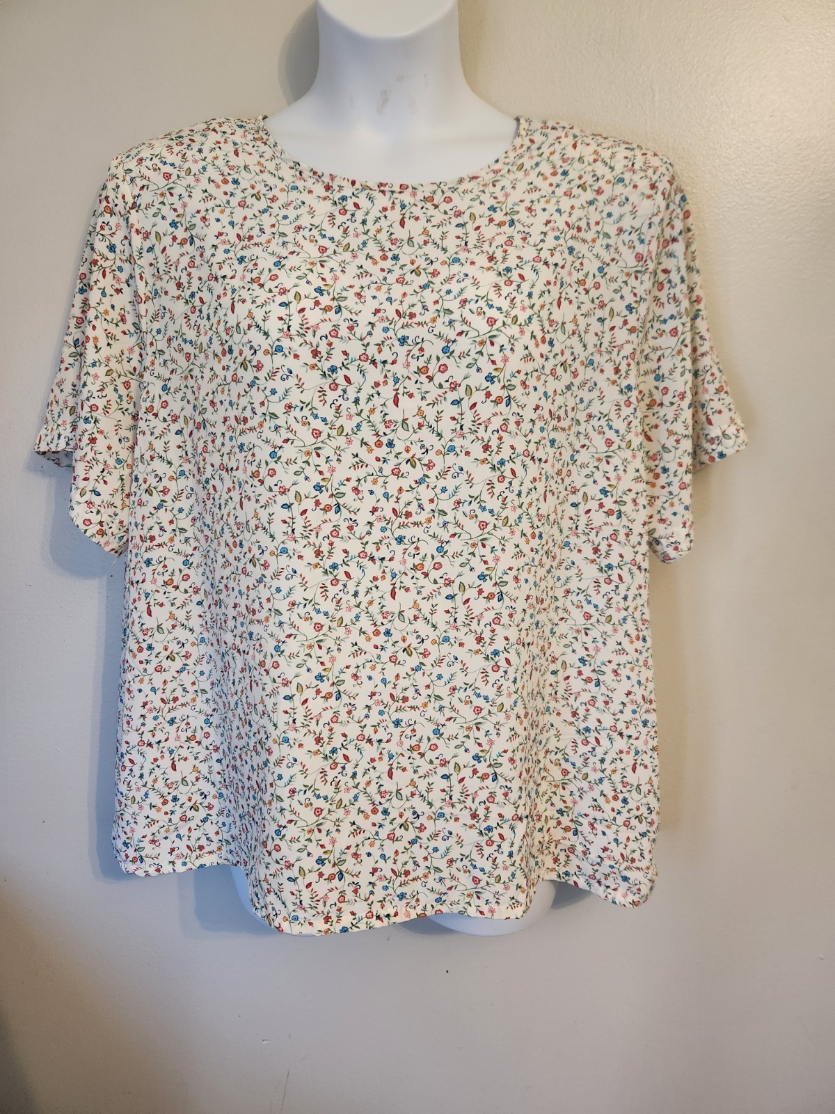 Vintage 90s Kathie Lee White Tiny Floral Short Sleeve Top Shirt 22W Plus