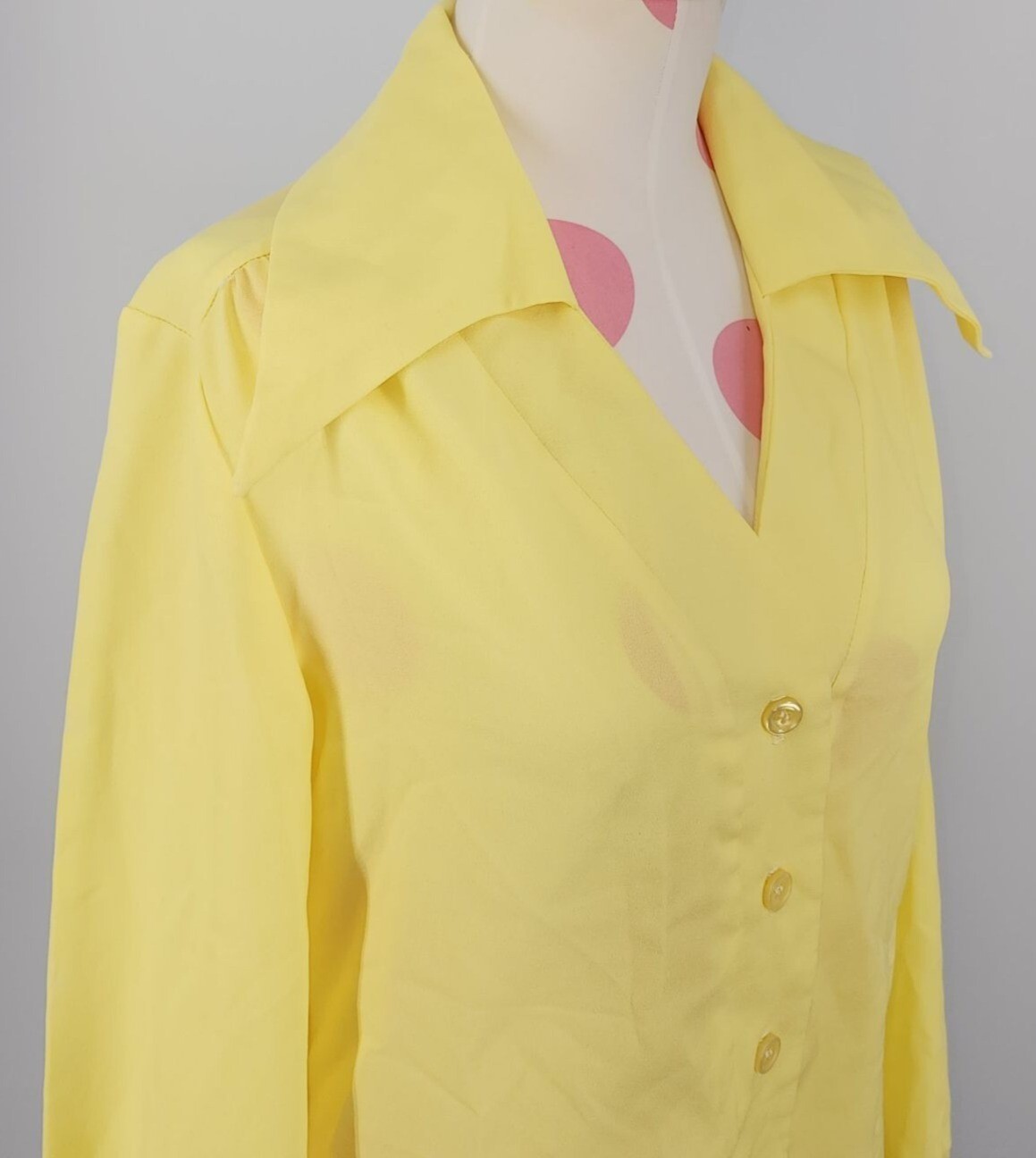 Vintage Lady Arrow Yellow Collared Cuffed Long Sleeve Button Down Blouse 70’s 12