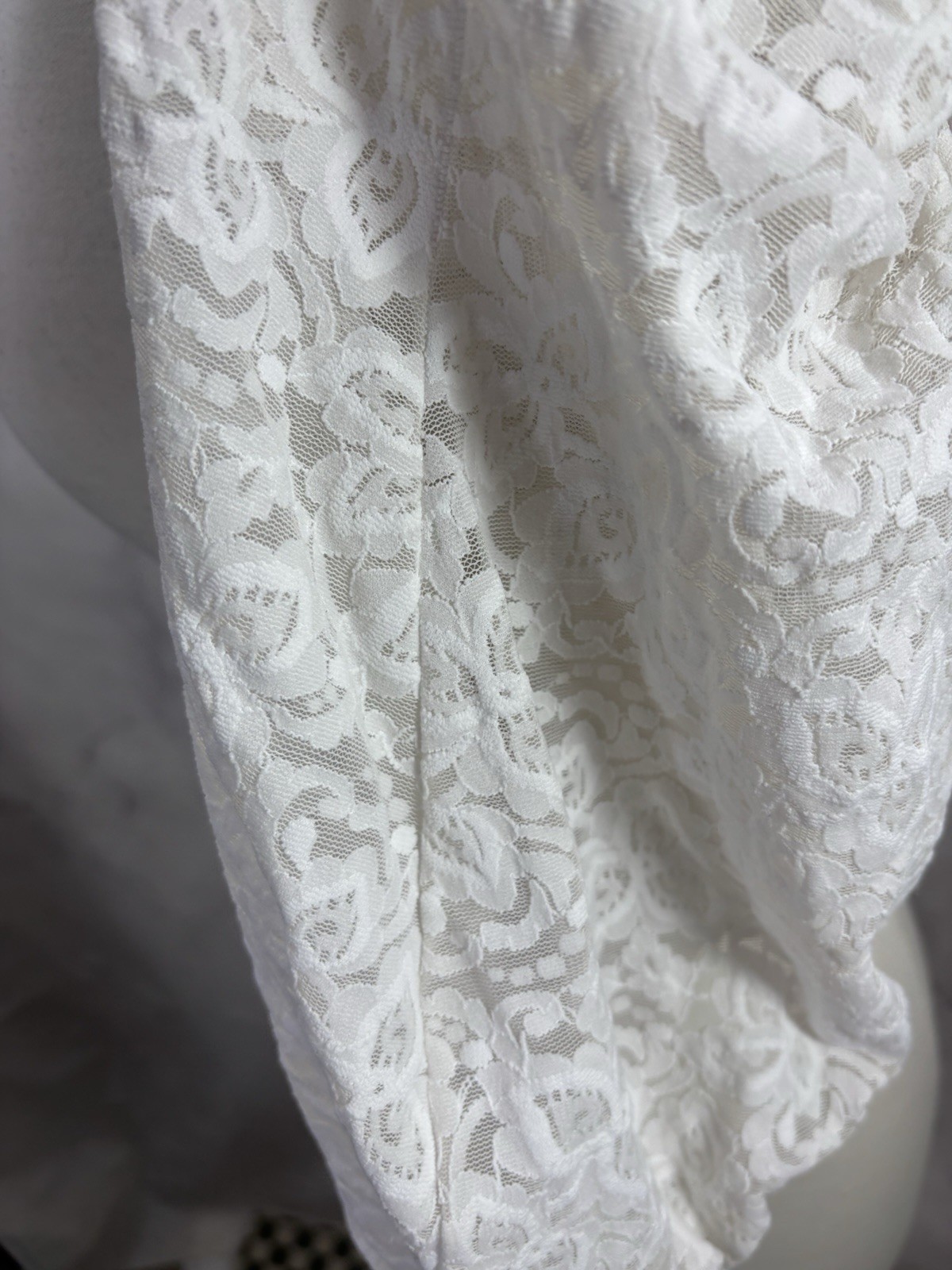 Vtg Bali White Lace Teddy Bodysuit 34B Floral Bridal Coquette Underwire shape