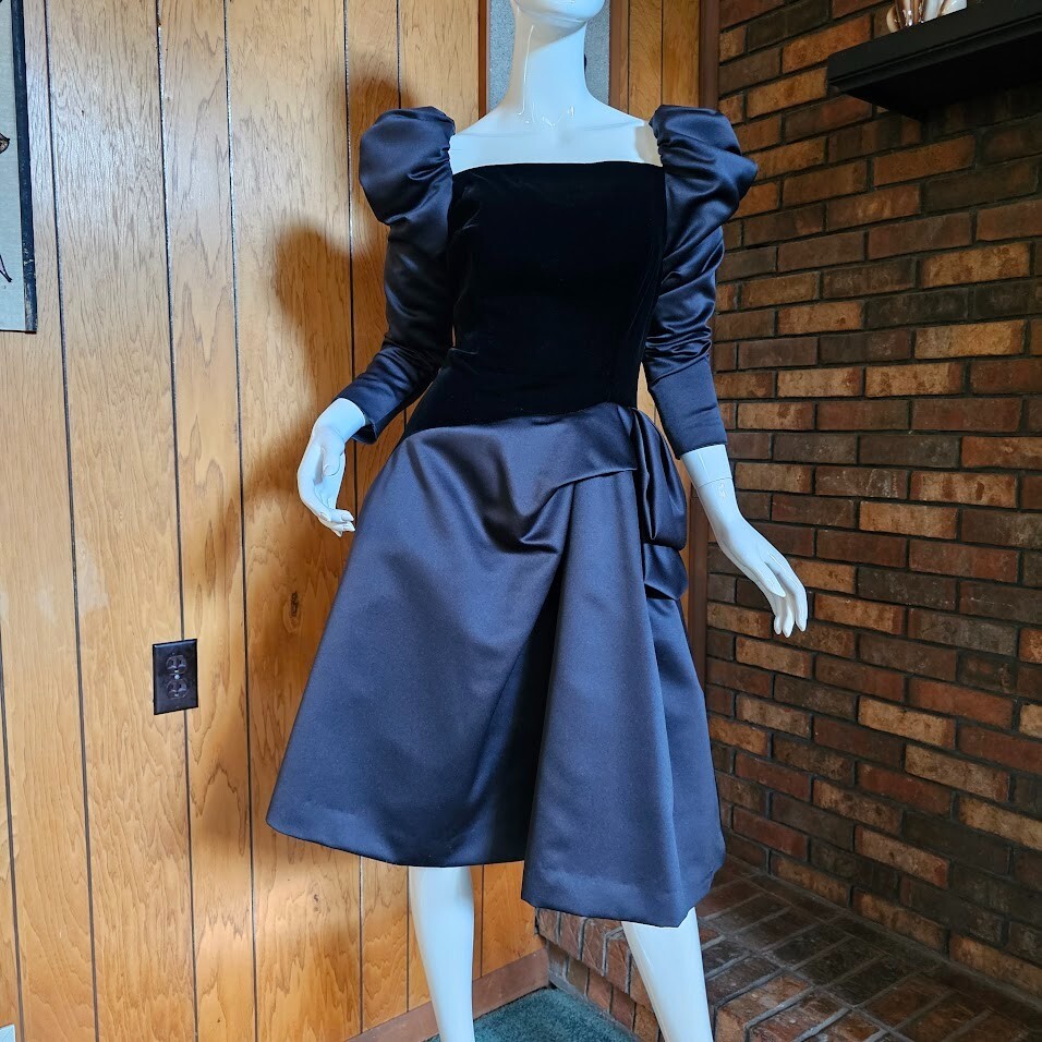 Vtg Victor Costa Structural Avante Garde Bubble Skirt Velvet Cocktail Dress M