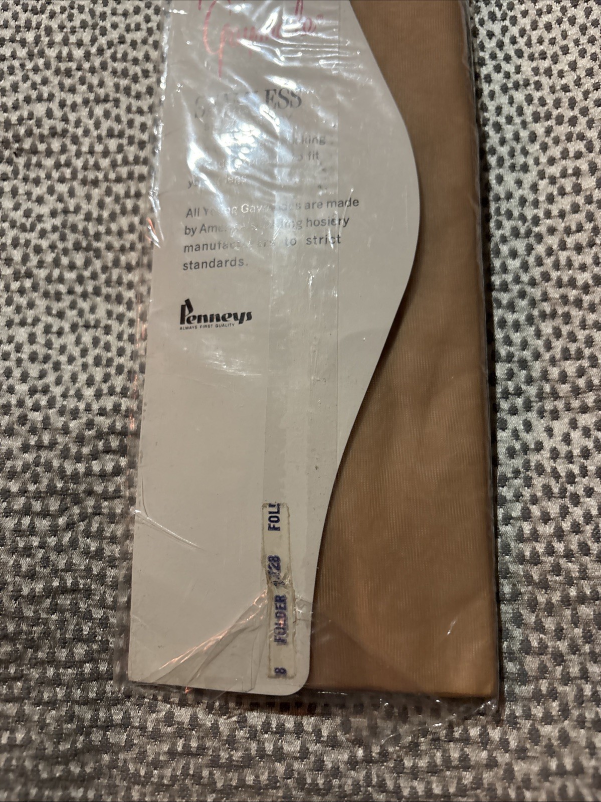 Vintage Penneys Young Gaymode Seamless Sheer Hosiery Suntan 9 1/2 100% Nylon