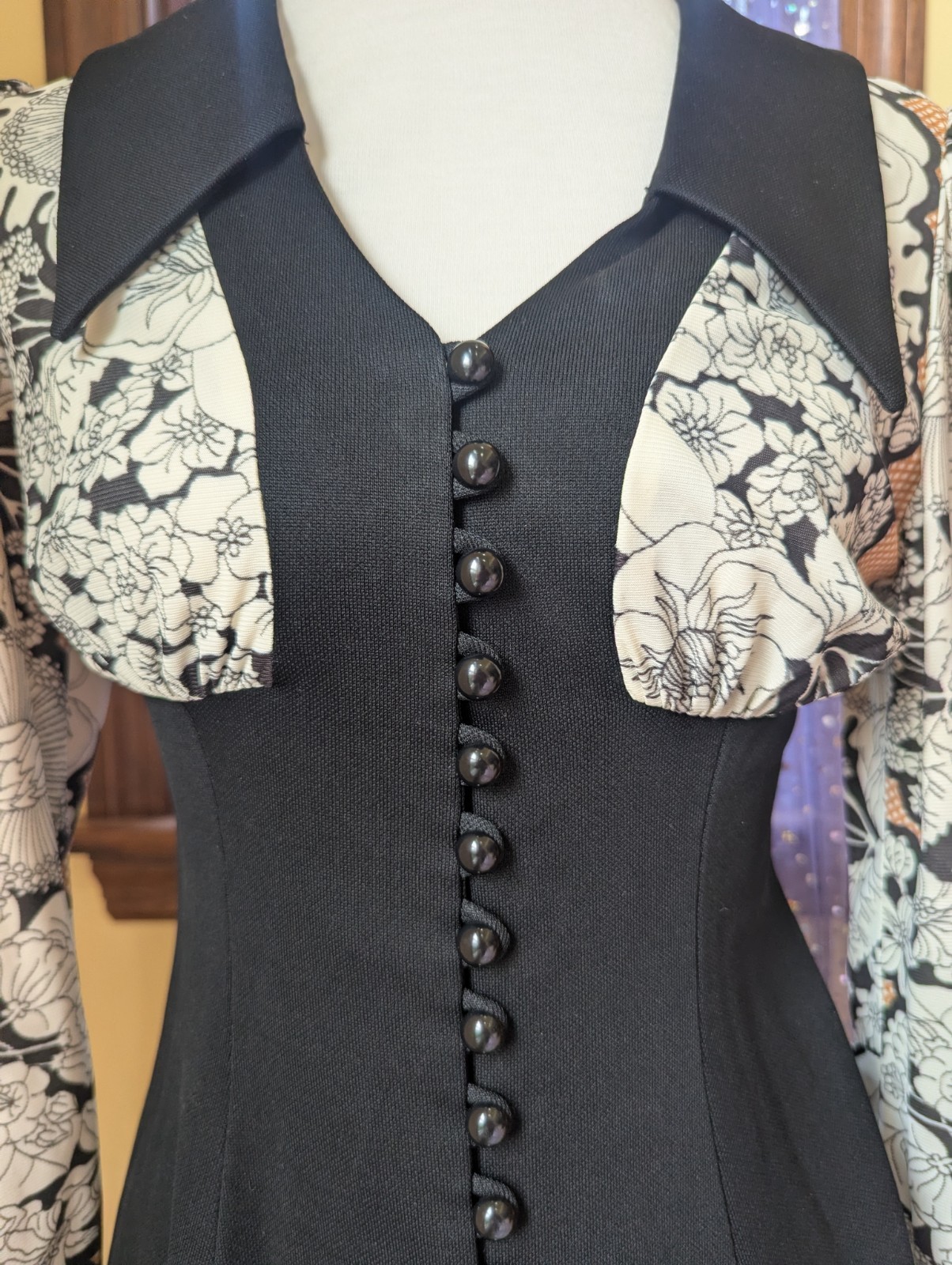 Vintage 70’s Young Innocent By Arpeja Psychedelic Black Mini Dress Size 11 Small