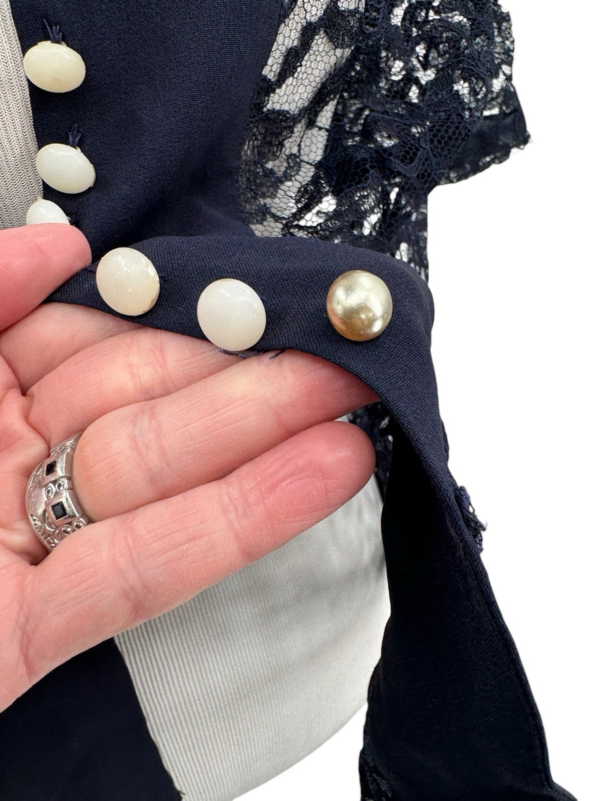 Vintage 1950s Lace Navy Blue Short Sleeve Cardigan Pearl Button Front 42″ Chest