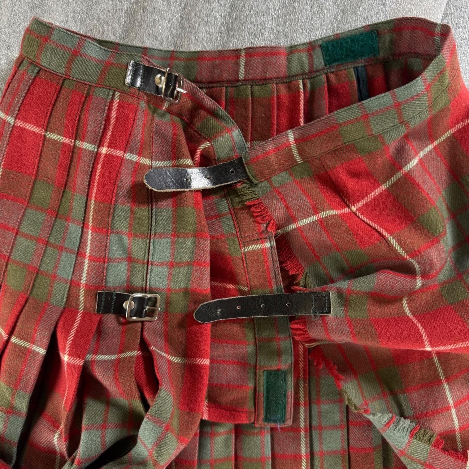 Vintage Rally Klad Scotland Wool Tartan Kilt Skirt Women’s 8 Red Green
