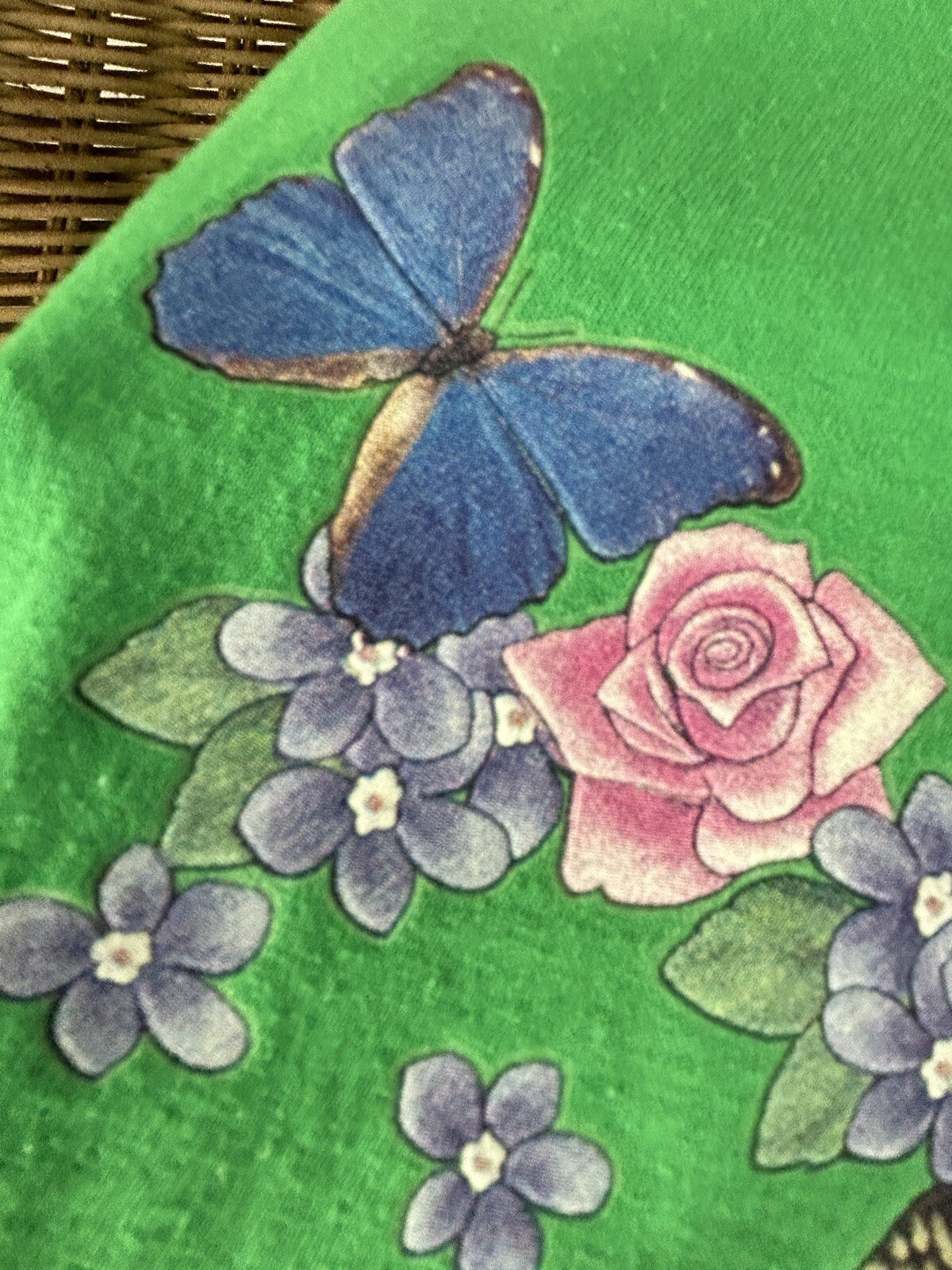 vintage t shirt 90s russell Butterfly Floral Medium Nature green