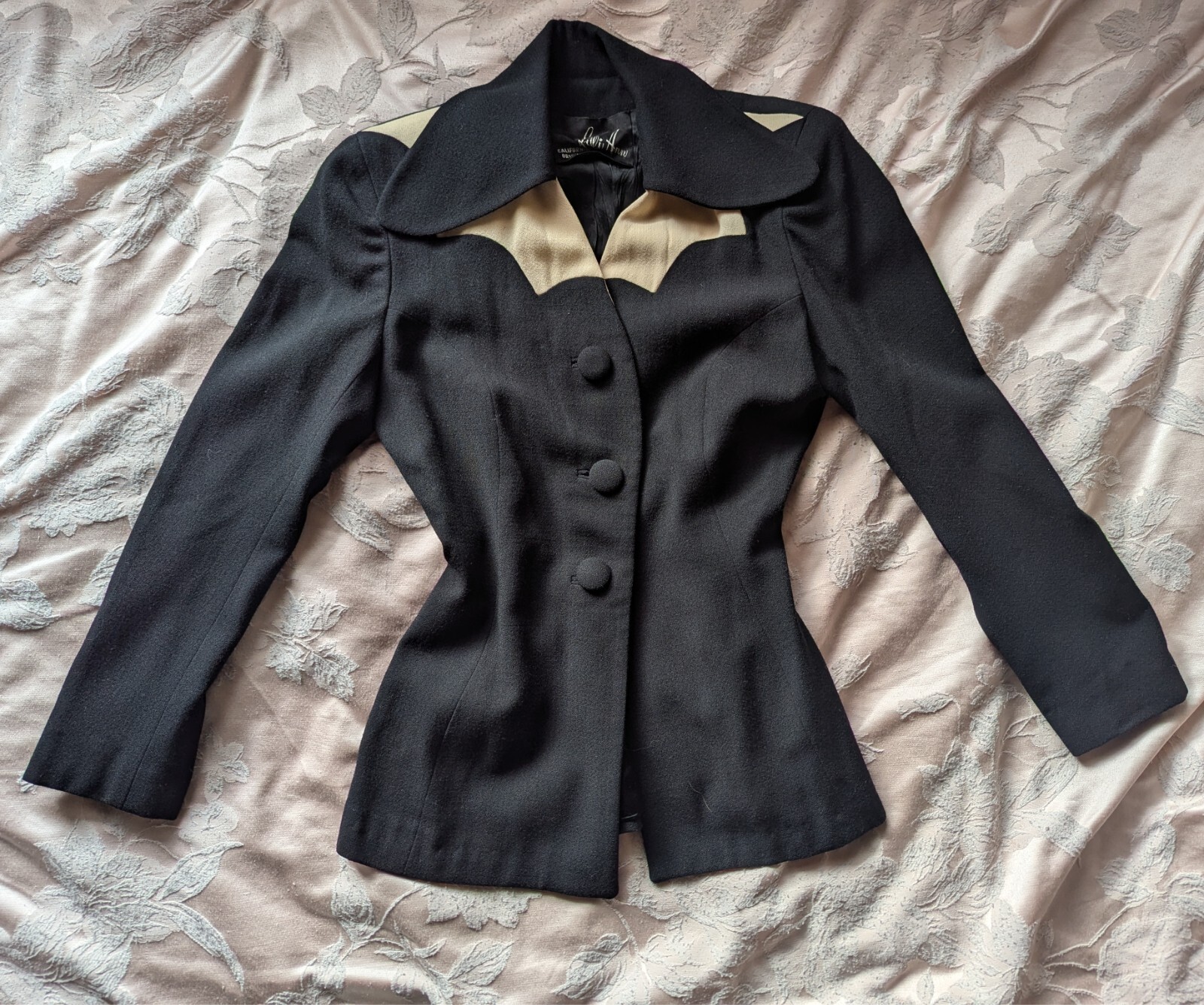 Rare Vintage 1940s Lilli Ann Black Label Black Cream Film Noir Blazer