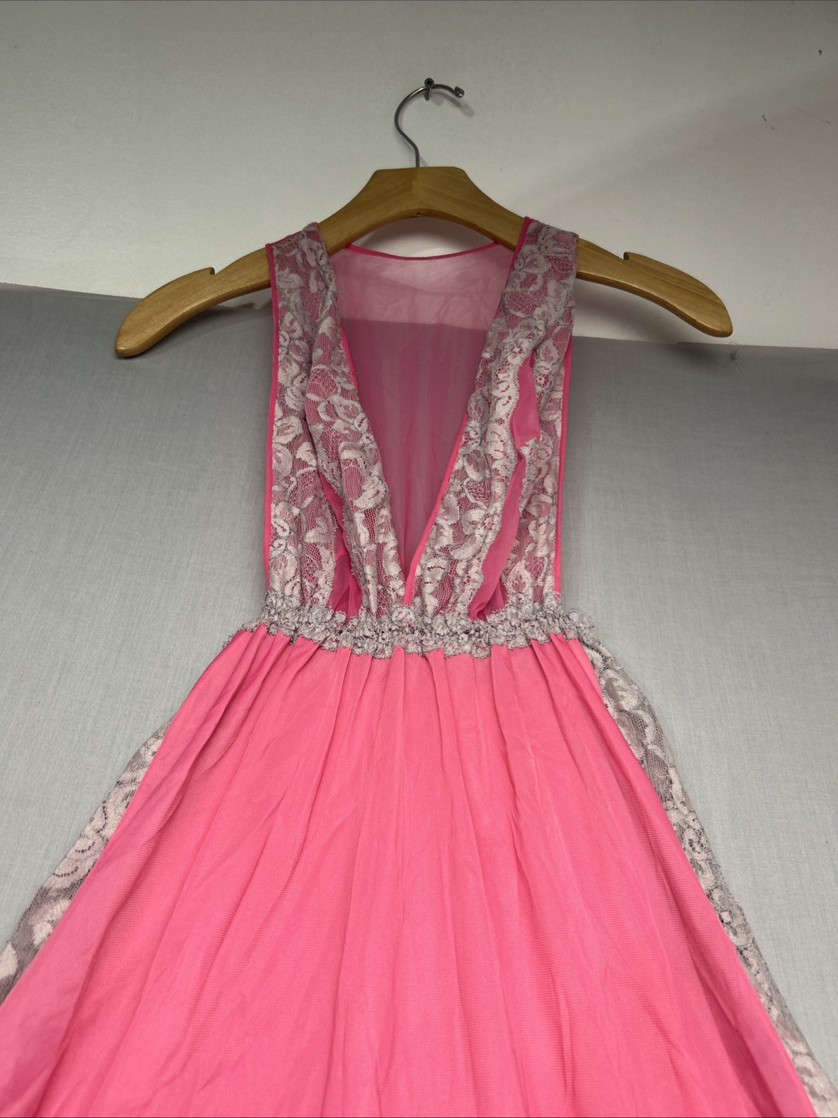 VINTAGE 1960’S GLYDON’S LACE TRIM CHIFFON NIGHT GOWN SIZE SML
