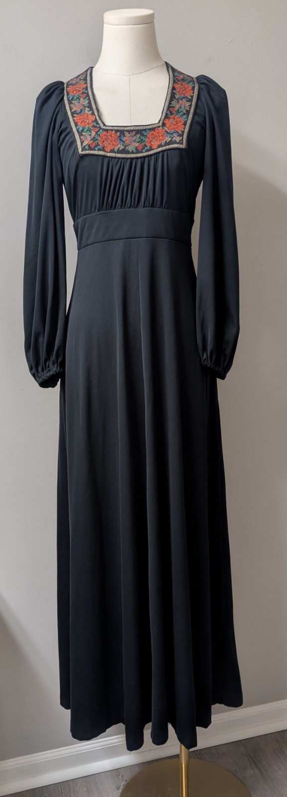 Vintage 70’s Empire California Holiday Jersey Maxi Boho Dress Tapestry Trim XS/S