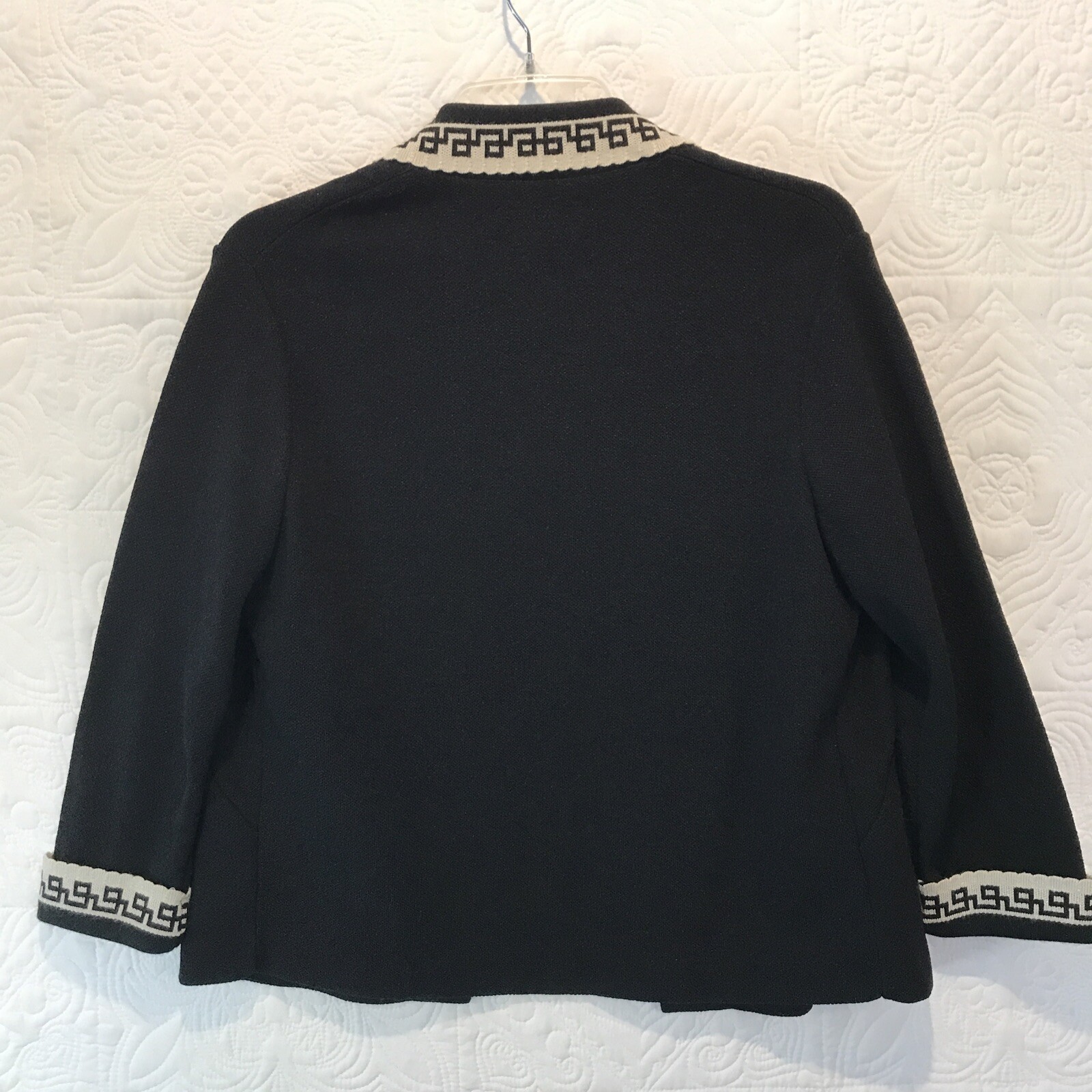 Vintage 1950s/60’s Women’s 2 Pc knit Sweater Skirt set Black White Greek Key