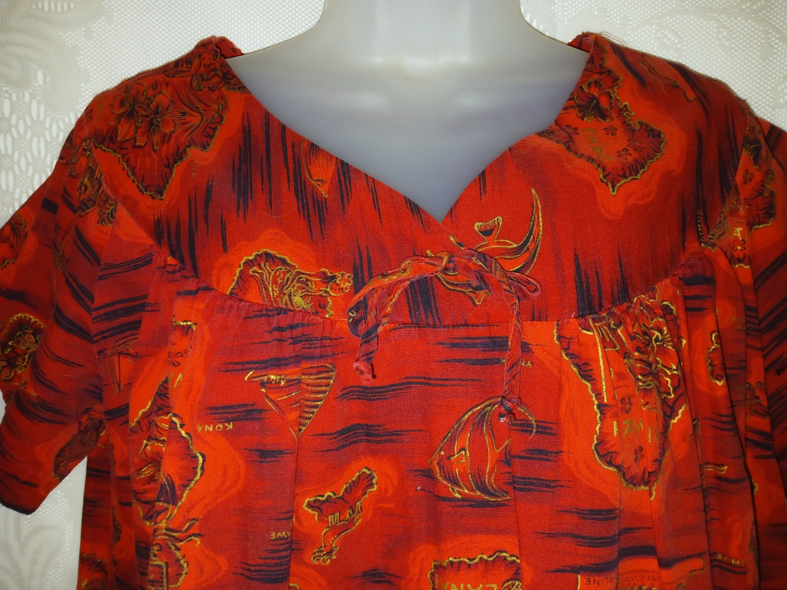 Vintage 70s Hawaiian Modes Red Island Cotton Muumuu Caftan Tiki Oasis Dress S
