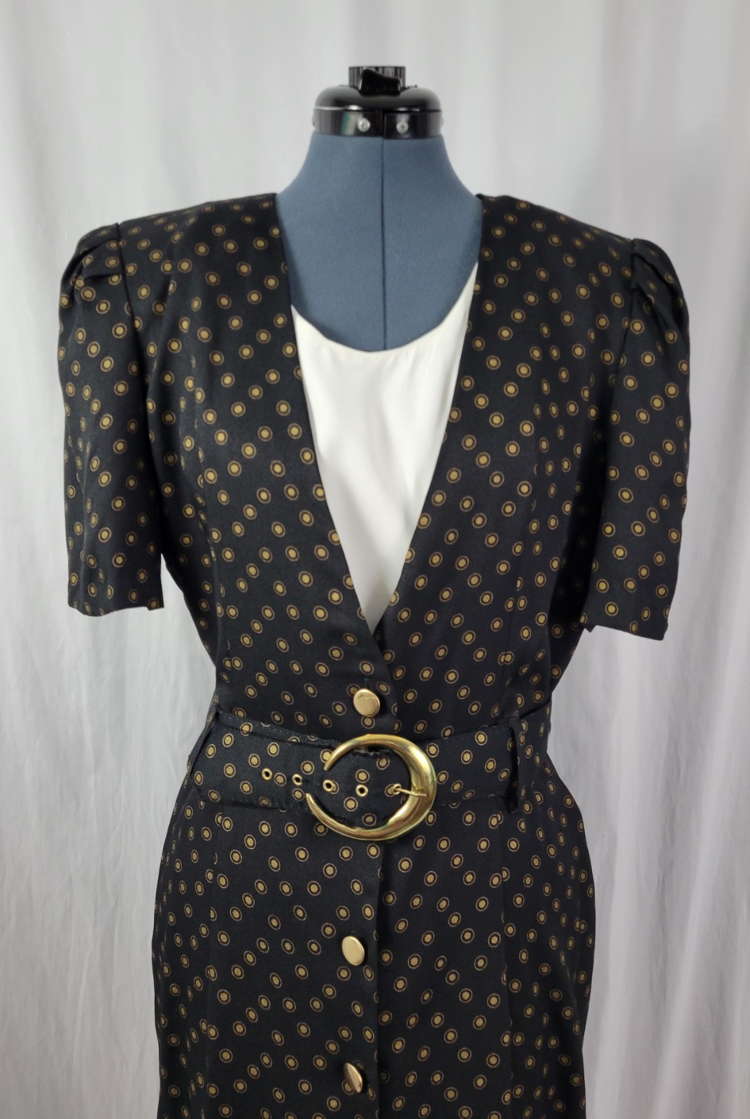 Vtg Whirlaway Frocks Black Sheath Dress w Gold Pattern, Belt & Dickey Size 14