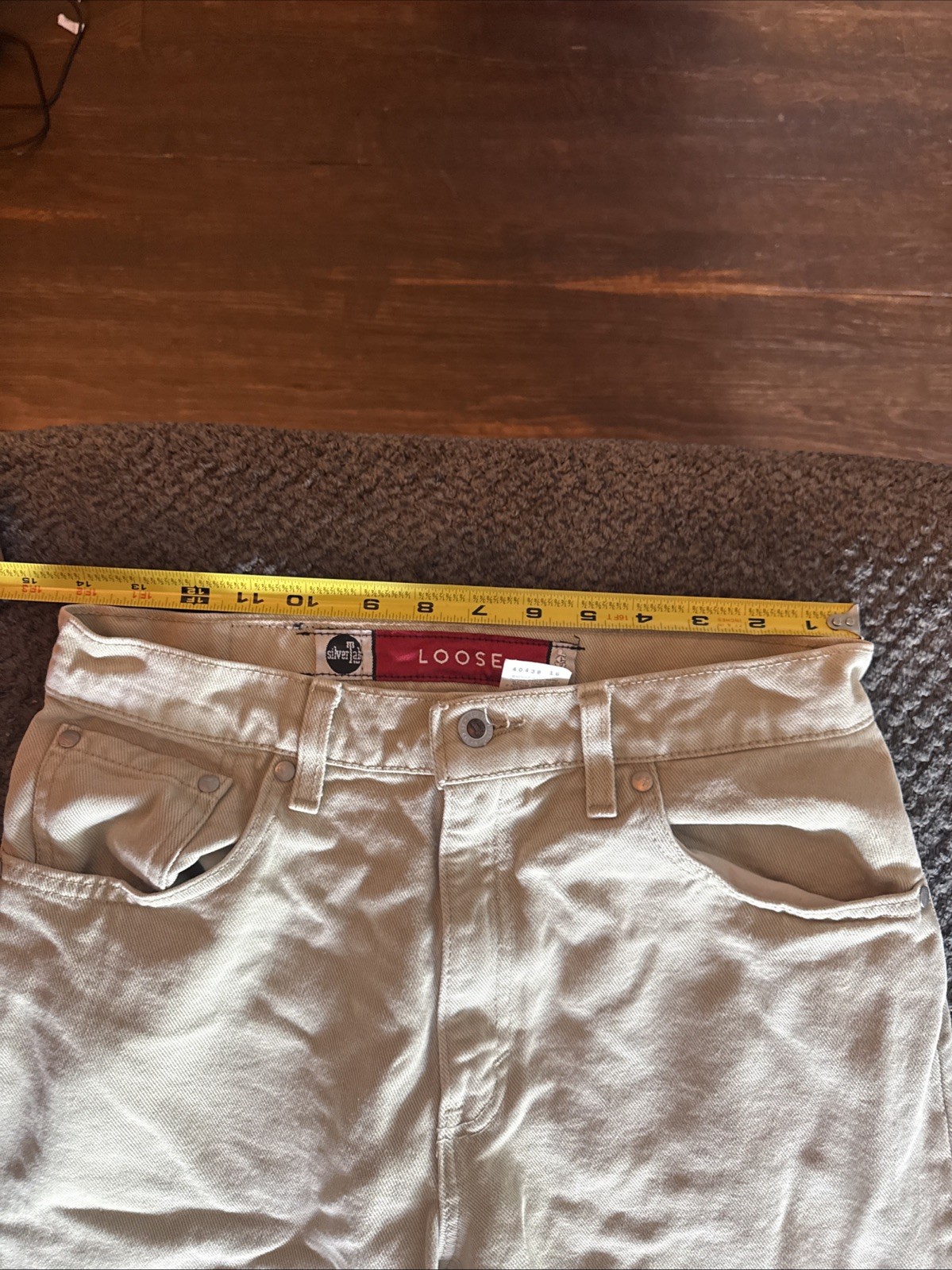 Vtg 90s Levi’s SilverTab Loose Fit Khaki Pants Womens Size 6 Made USA Workwear