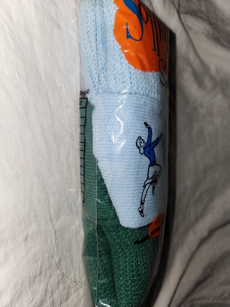 VTG Sofpuff NEW 2 Pair Socks Crew Sz 9 10 11 Vacuum Grip Slouch Green Blue