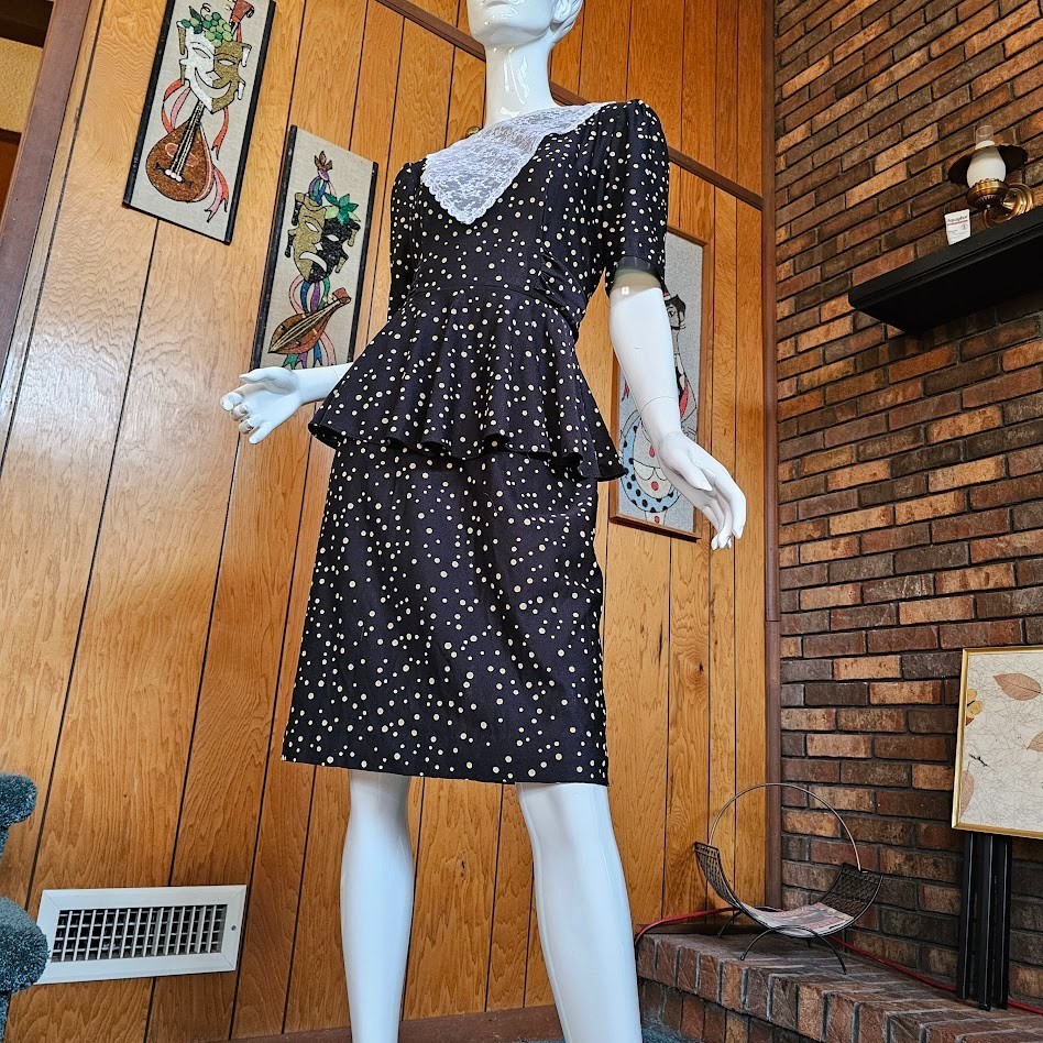 Vintage 80s New Wave Granny Polka Dot Peplum Secretary Lace Bib Day Dress M/L