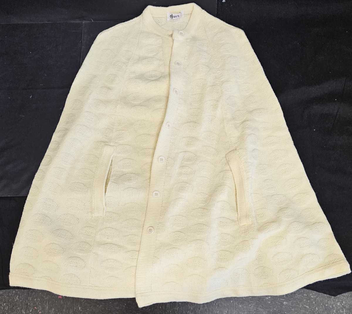 Vintage 1960s Duet Creations Knit Button-Front Cape, small/medium