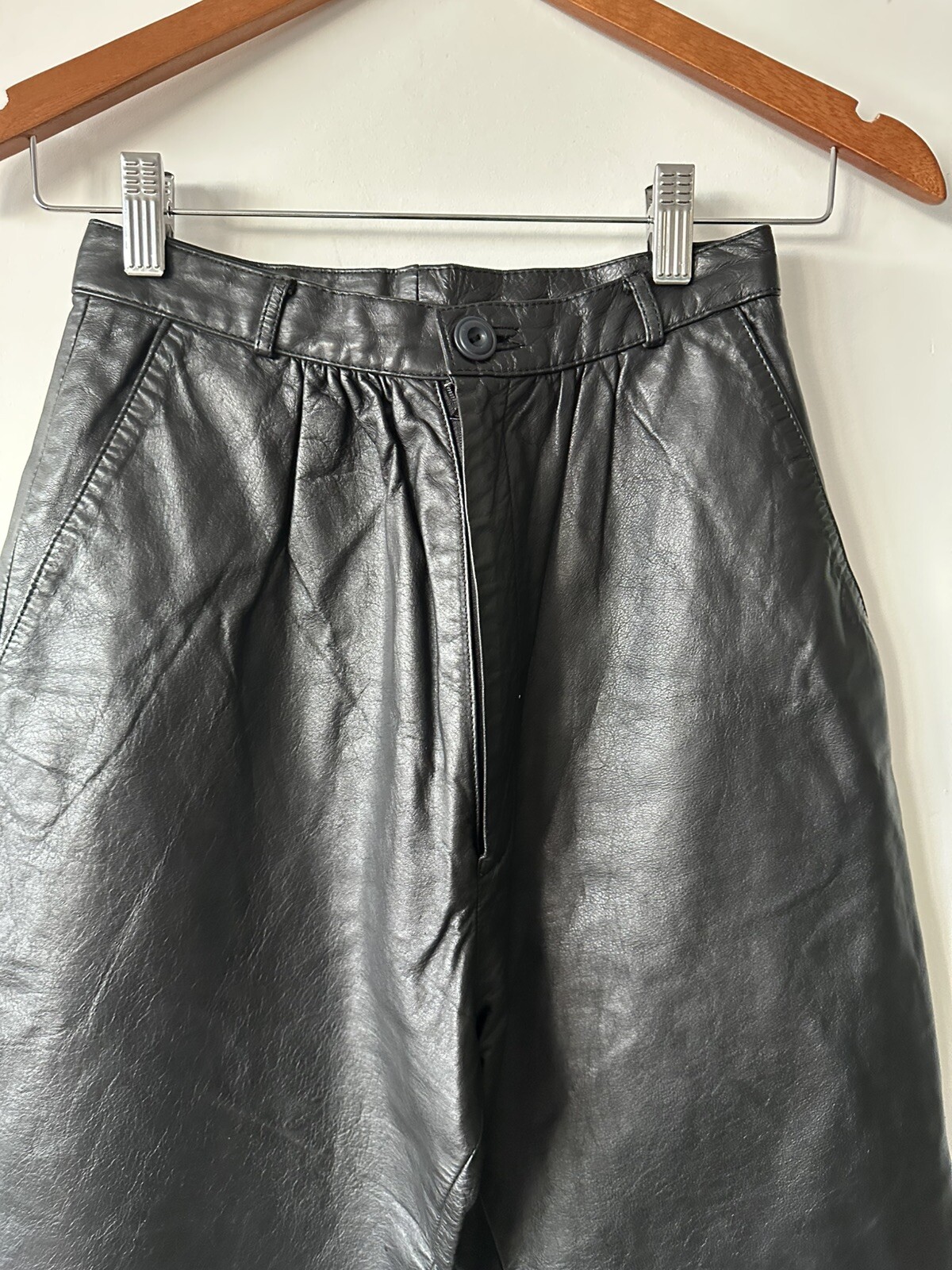 Vintage Avanti Black Leather Pants High Waist Tapered Leg 1980s 23 1/2” Waist
