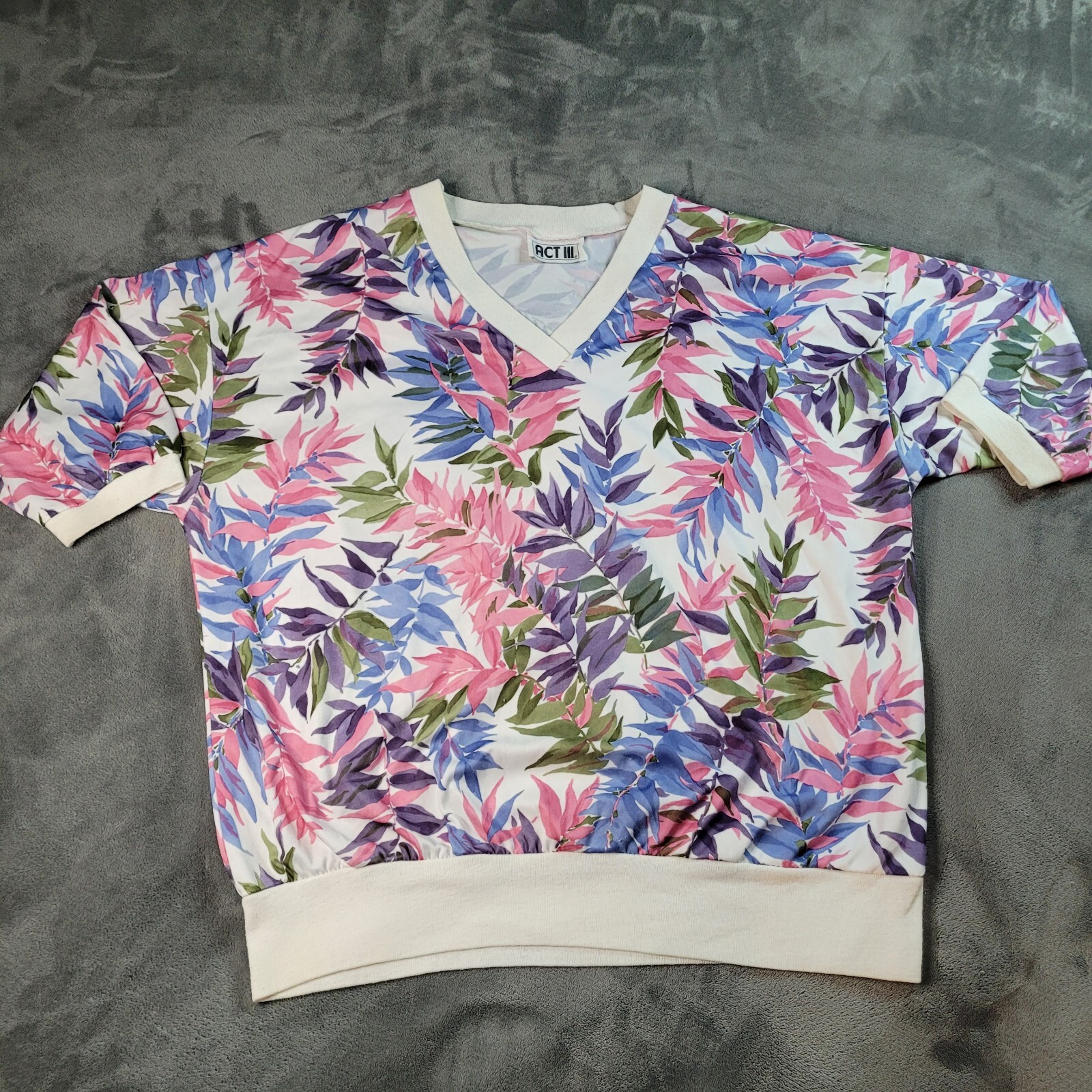 Vtg Act III Women’s Flower Petal Bamboo Shirt Tropical Floral Top Size L V Neck