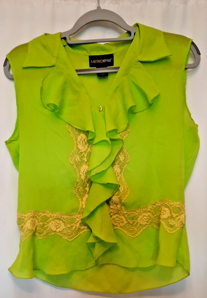 VTG Metro Style Lime Gren Tan blouse with lace size 6 sleeveless