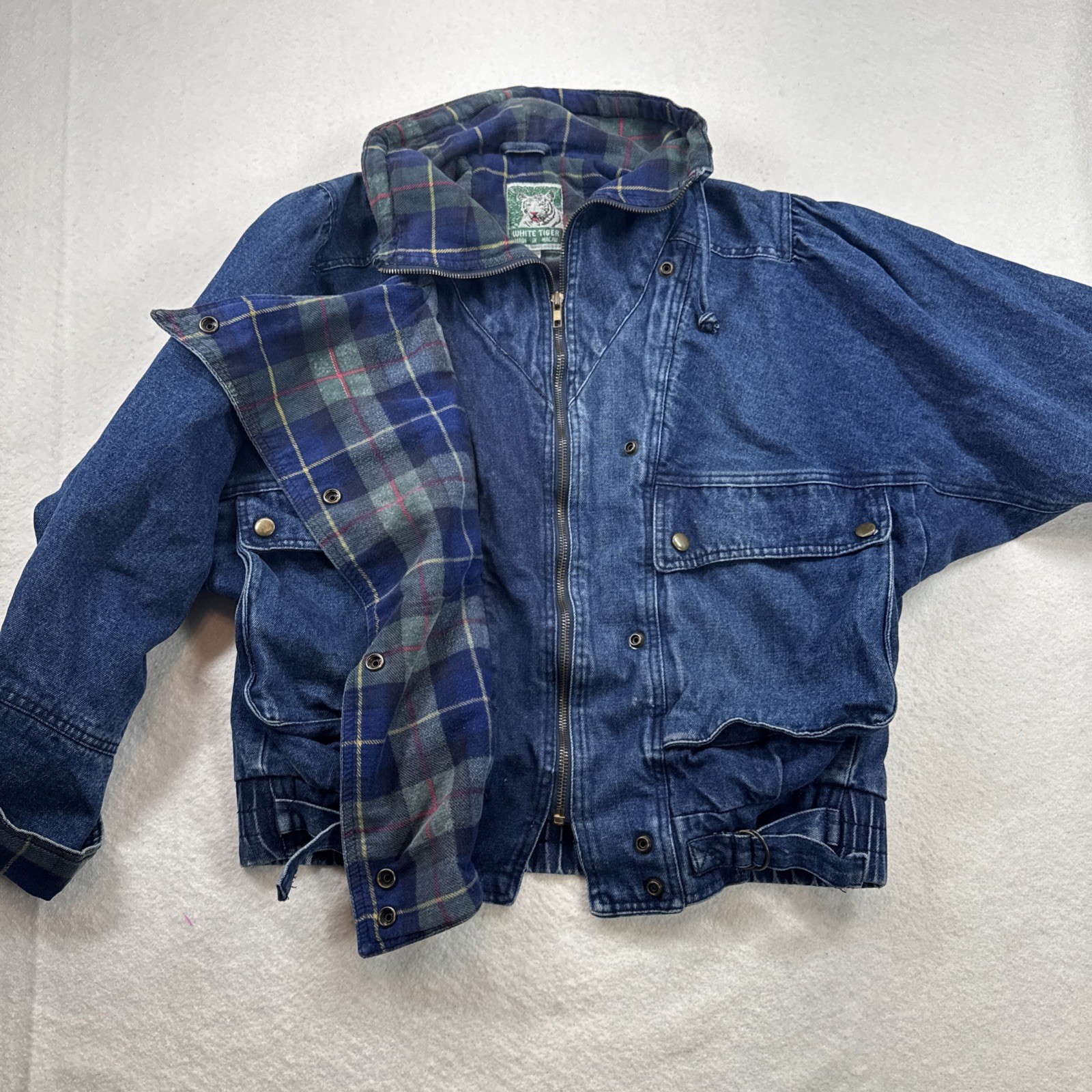 Vintage Jean Oversized Bomber Jacket with Tartan Plaid Lining Boyfriend