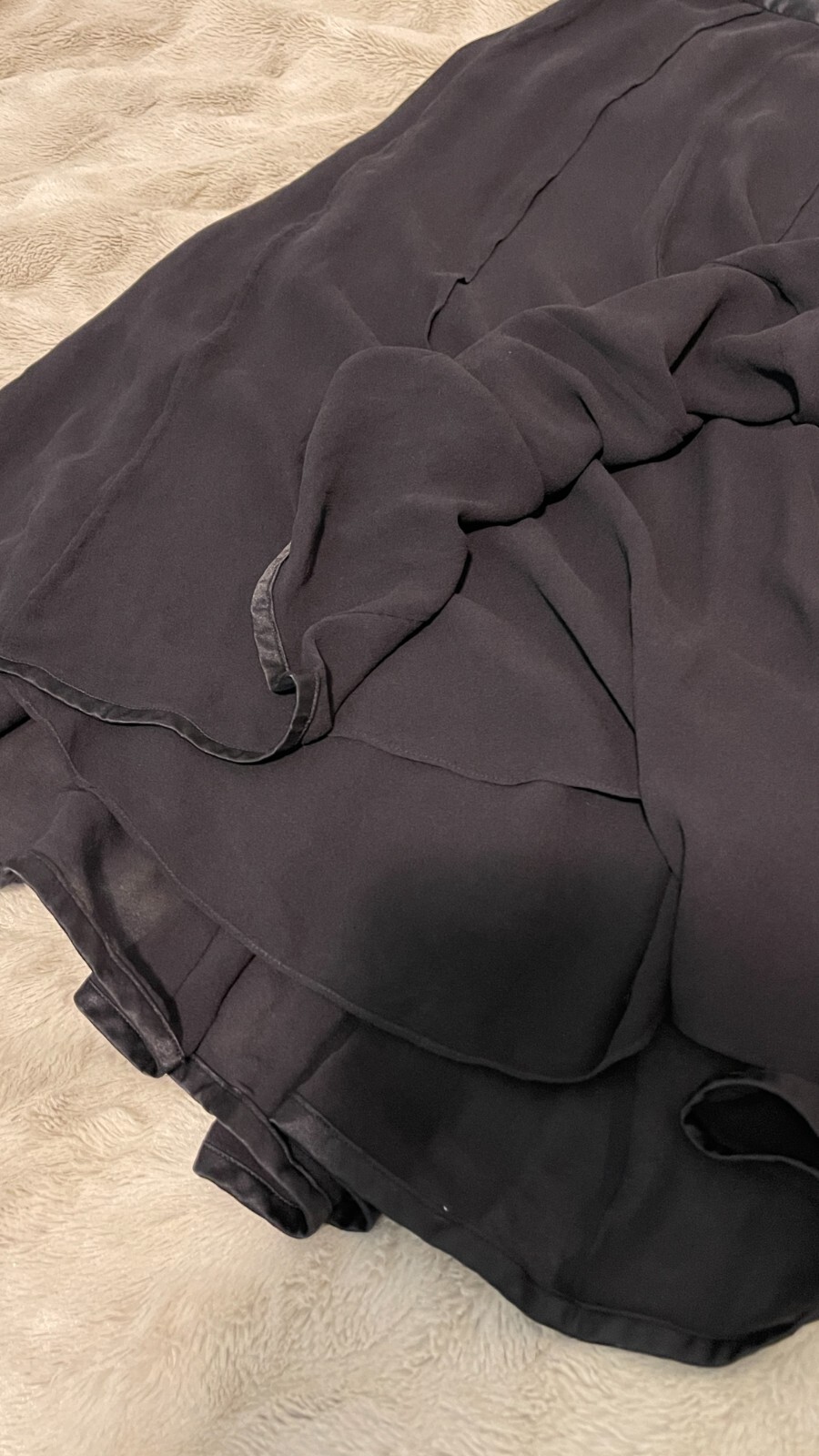 Donna Karan New York Stunning Minimalist Black Silk Bell Skirt sz 6 NWT