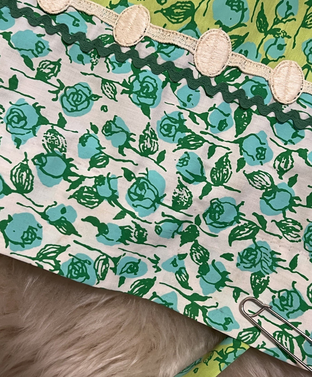 Vintage 1960s Lilly Pulitzer Dress Blue & Green Florals Rickrack Trim Tie Back