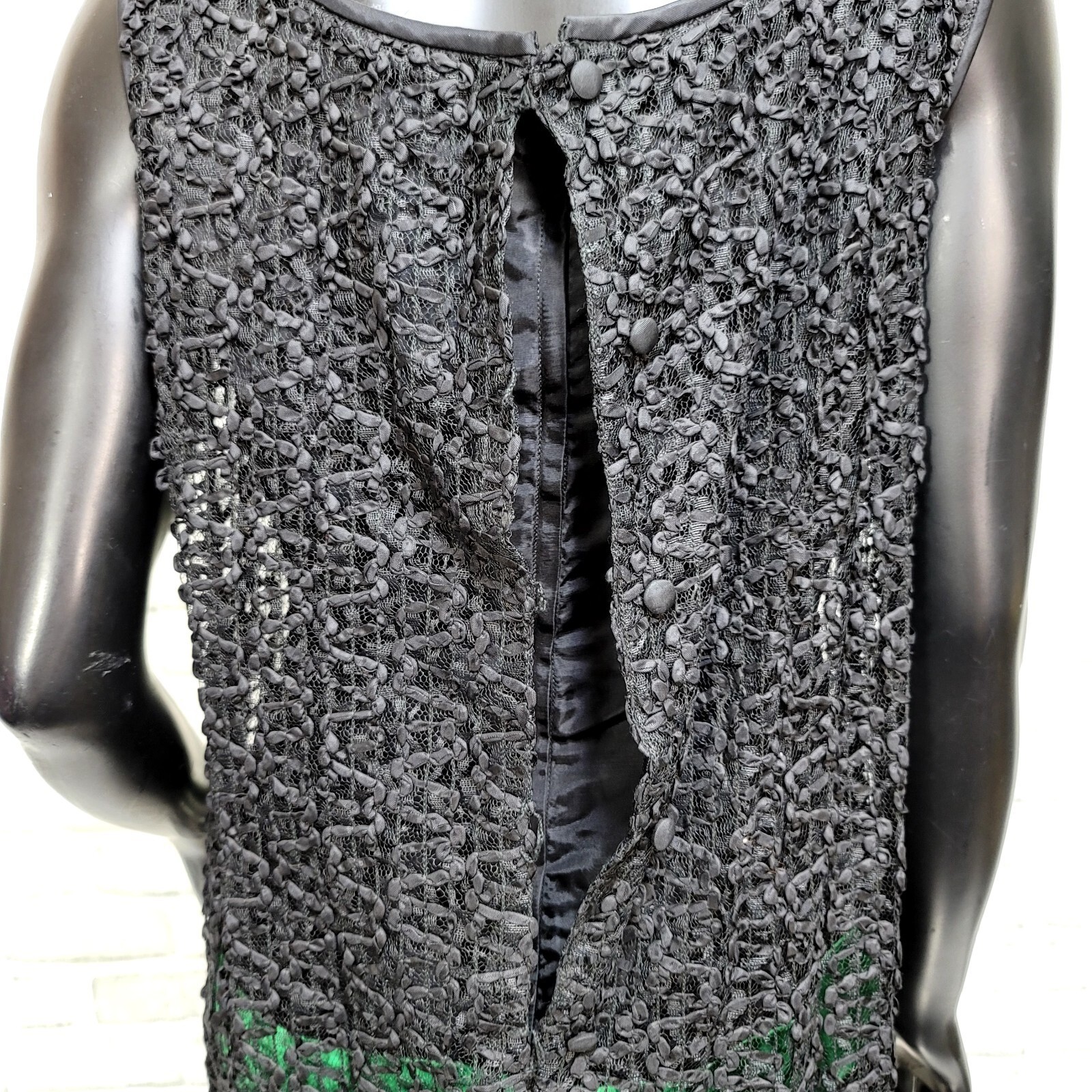 Vintage 1960s Bains Las Vegas Black Textured Lace Sheath Cocktail Dress Mod