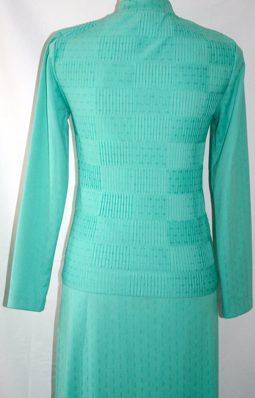 VTG Liz Roberts, Inc 1970’s knit two piece skirt set sz. S / M 70’s Polyester