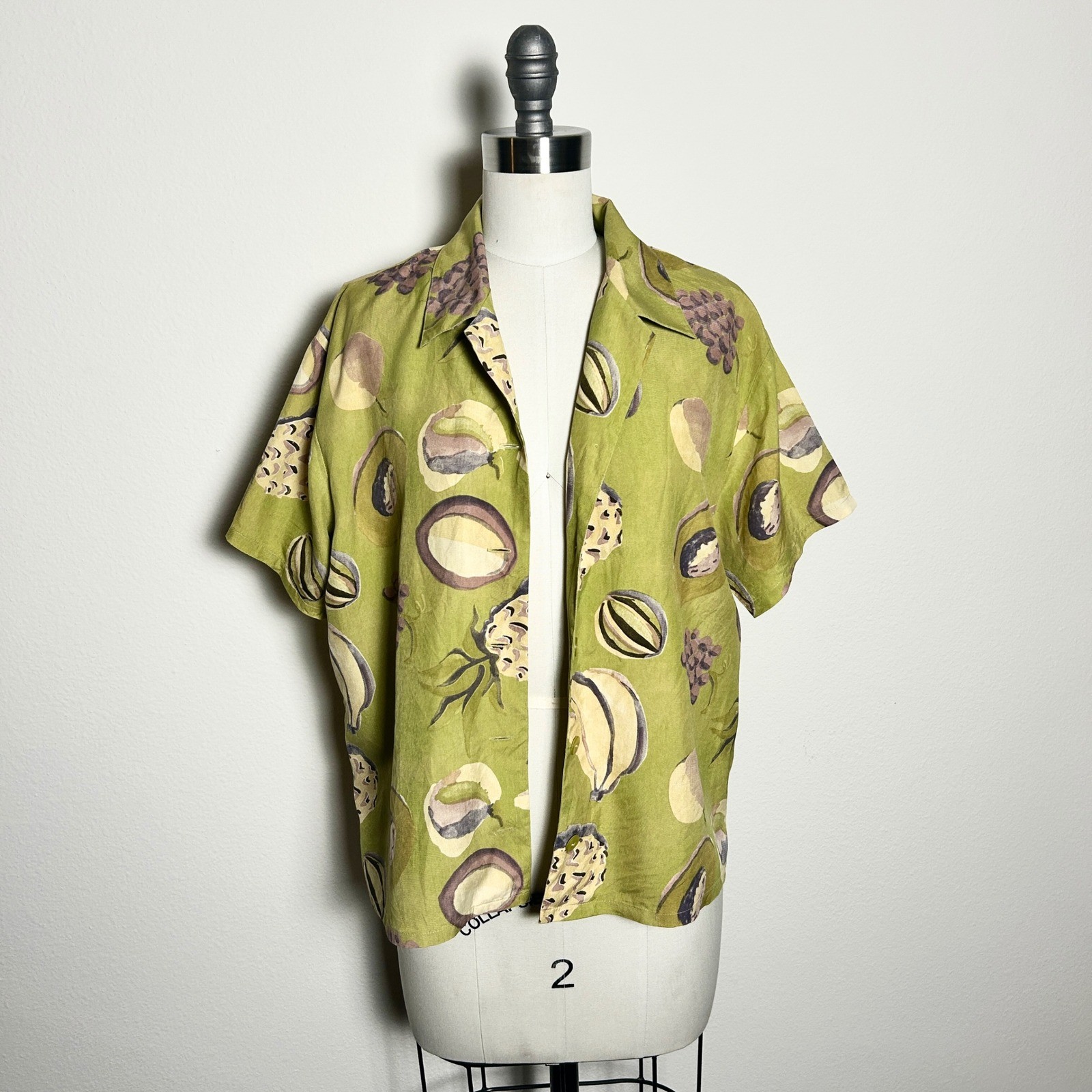 VTG Picante Fruit 100% Silk Camp Cropped Button Shirt Tropical Lime Chartreuse M