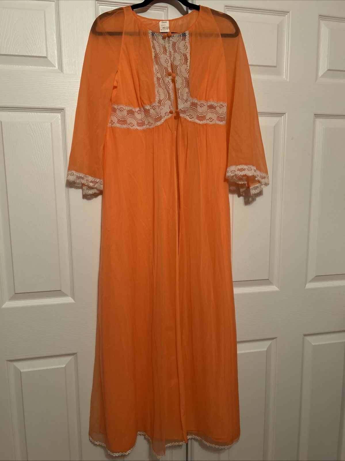 NEW! VTG GOSSARD ARTEMIS Nylon & Lace Nightgown & Robe Set Medium