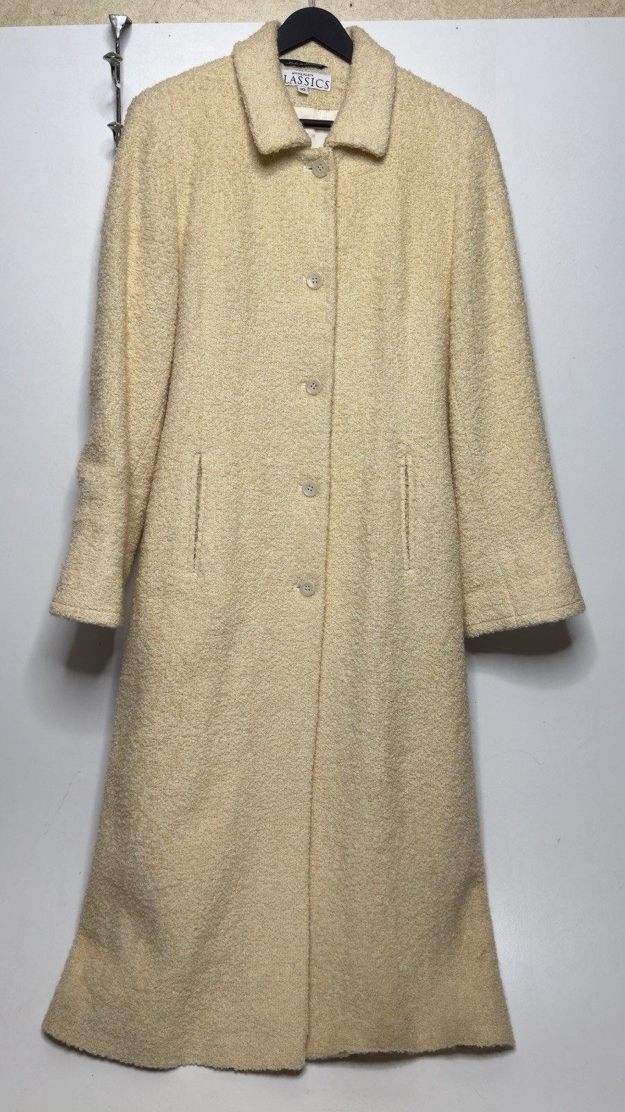 1960s Vintage Cream Wool Bouclé Coat