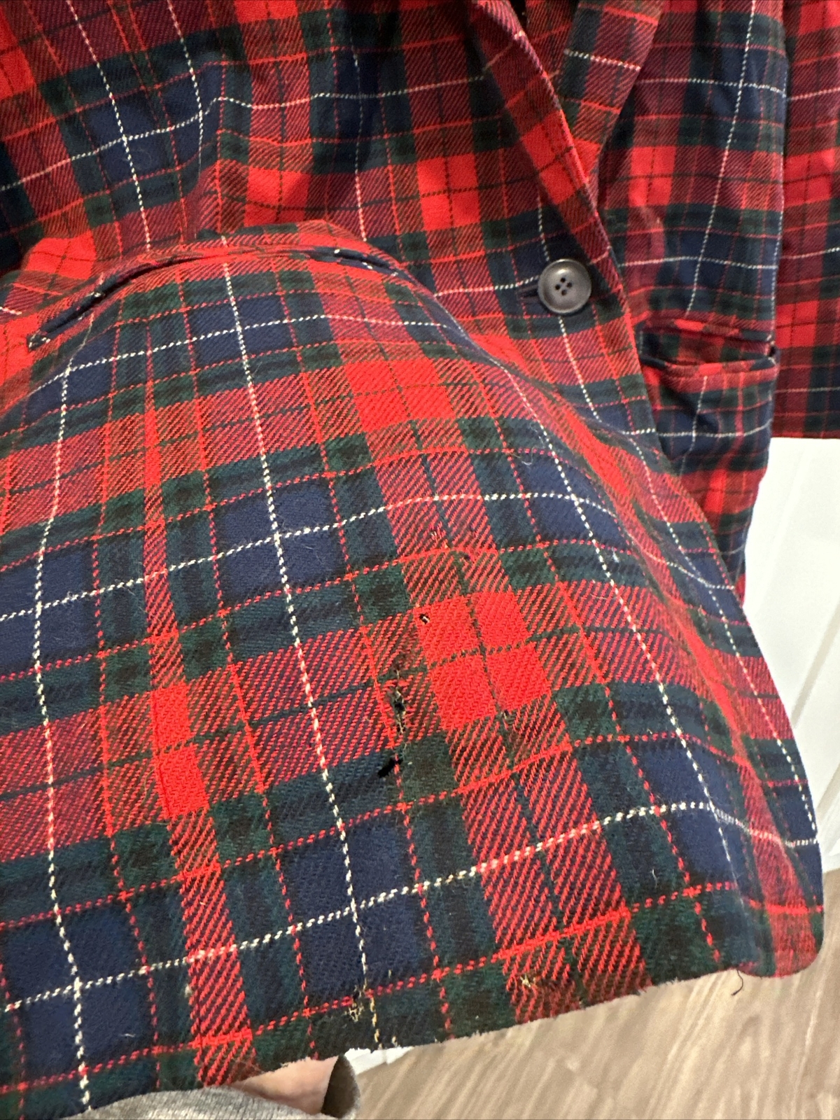 Vintage Pendleton Virgin Wool Plaid Blazer 23” Chest Shoulder Pads Red Pockets