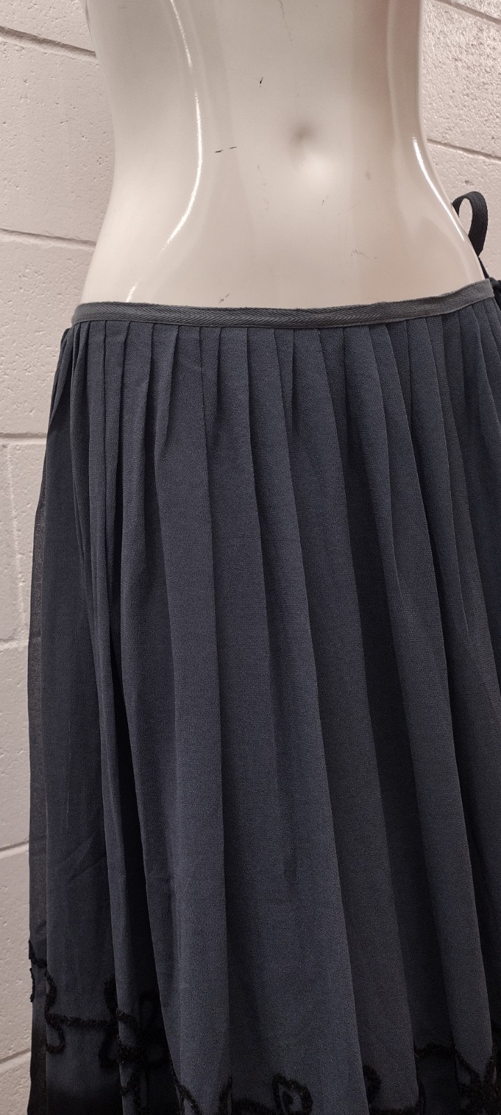 Skirt Witchy Black Gray Bubble Hem 90s Ethnic Elegant NEW TAG Zashi M vintage