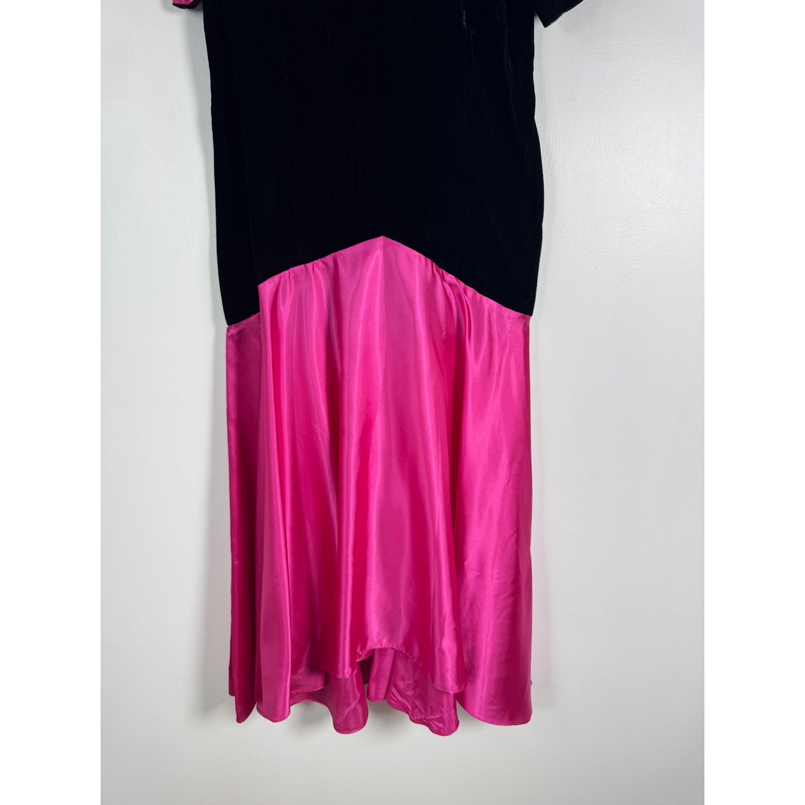 Vintage 80s Evenings by Pantagis Womens 13-14 Prom Dress Black Pink Velvet Satin