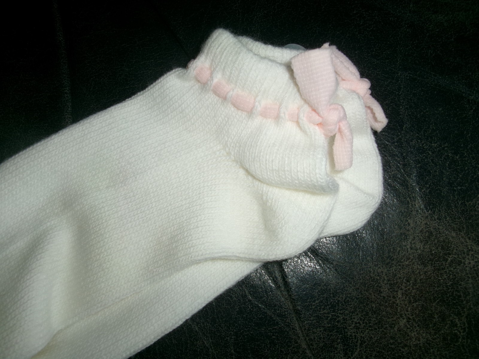 NOS~ Vintage Gean Edwards Socks Pink Ribbon Bow~ Acrylic~ Low Ankle 9-11 USA