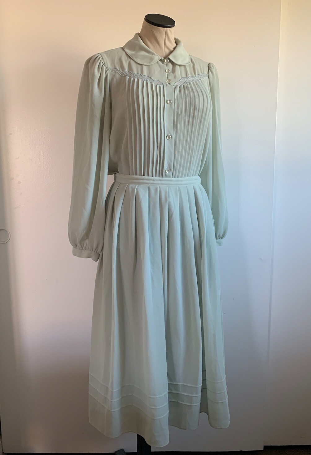 Vintage Parigi Blouse Skirt Set Blue Green Seafoam Celedon Delicate 8